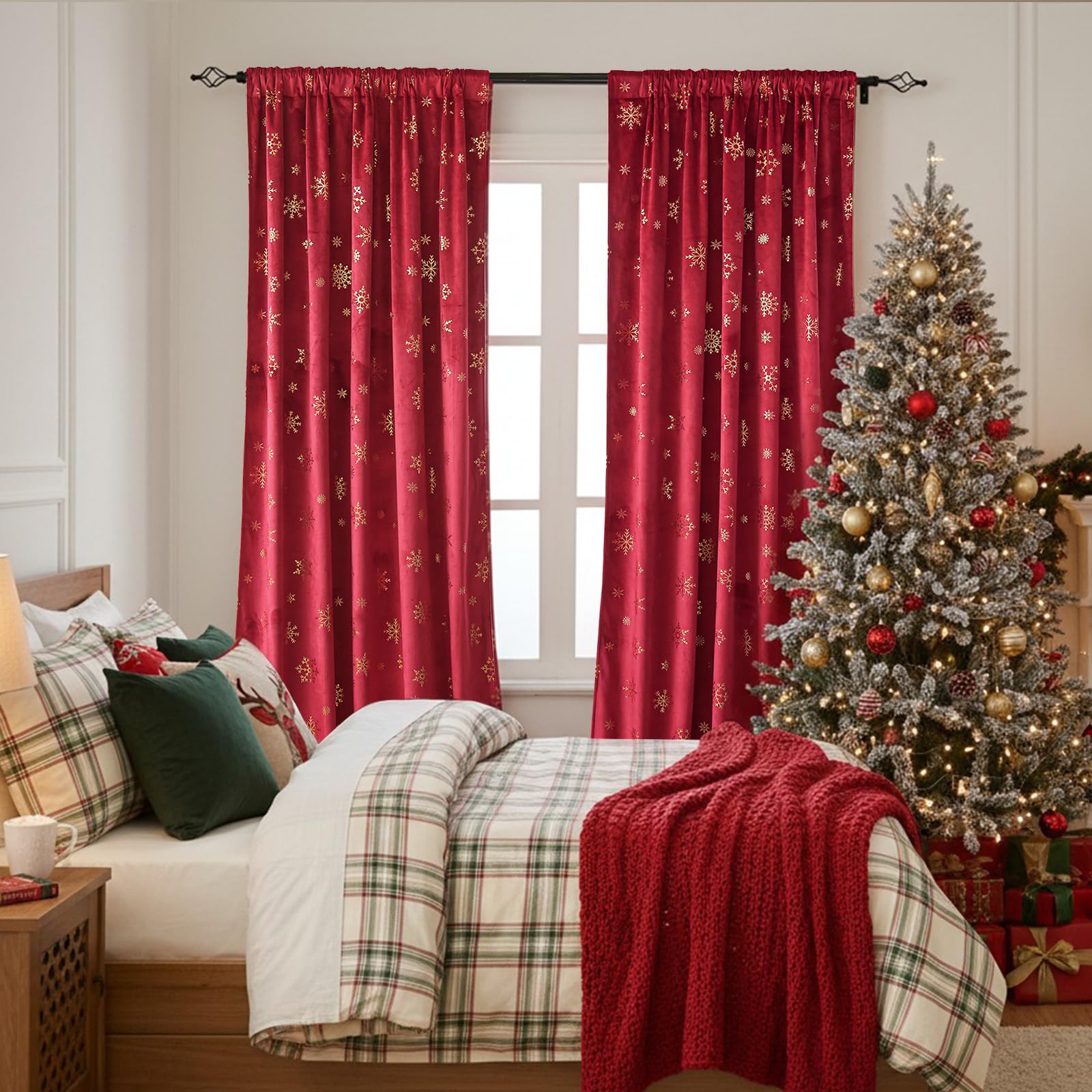 Weihnachtsvorhänge Samt mit Schneeflocken Goldfolie Muster, 2er Set H244xB132cm Schöne Samtvorhänge Kräuselband, Blickdicht Gardinen Thermovorhang für Wohnzimmer Schlafzimmer (Weihnachtsrot)