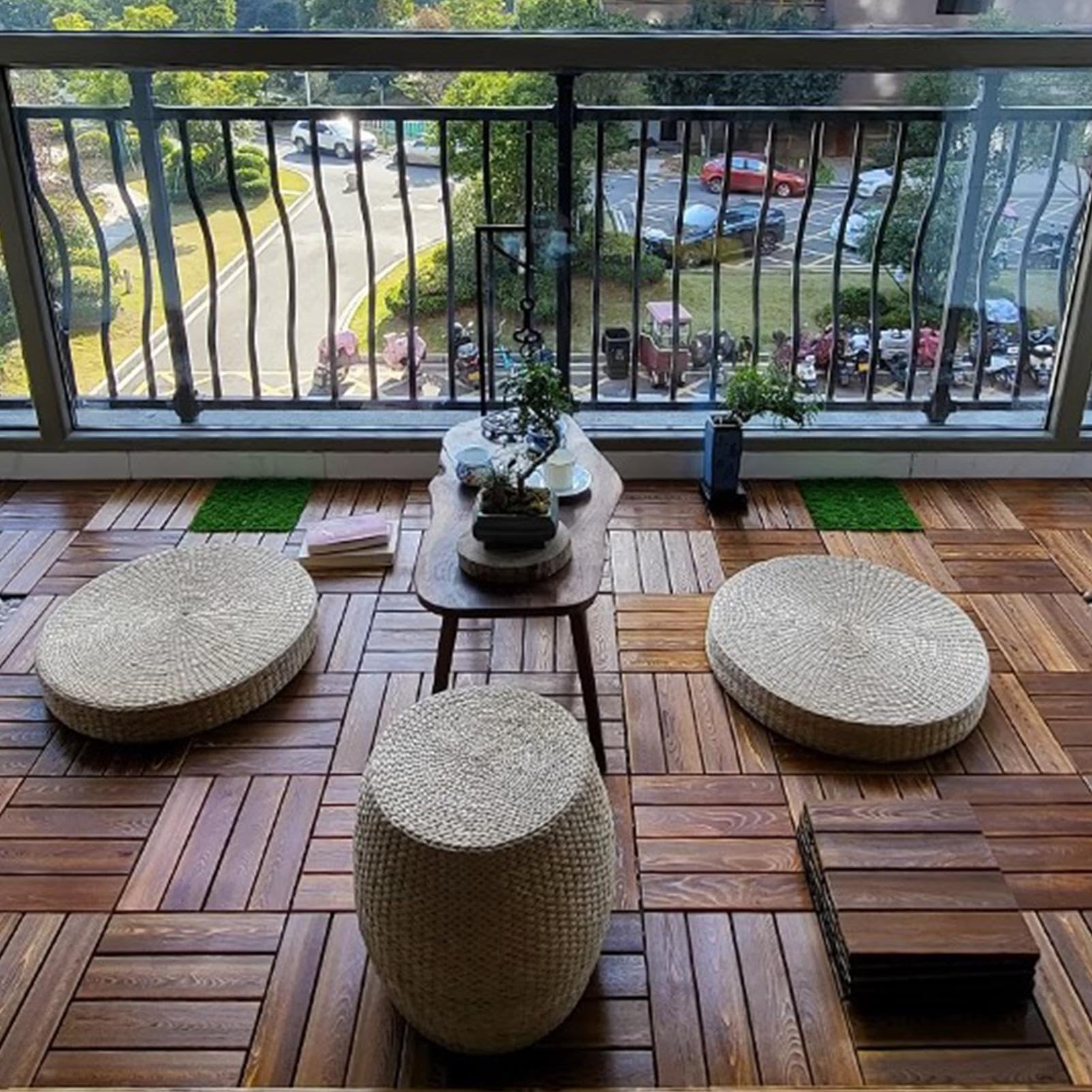 Piastrelle per terrazze ad incastro – Piastrelle per terrazze in legno, 3 assi per terrazze carbonizzate | 12 x 12 pollici antiscivolo per prato, rivestimento esterno ad incastro per piscina | Pavimentazione per Patio e Esterno per Decorazione Interna, Pi