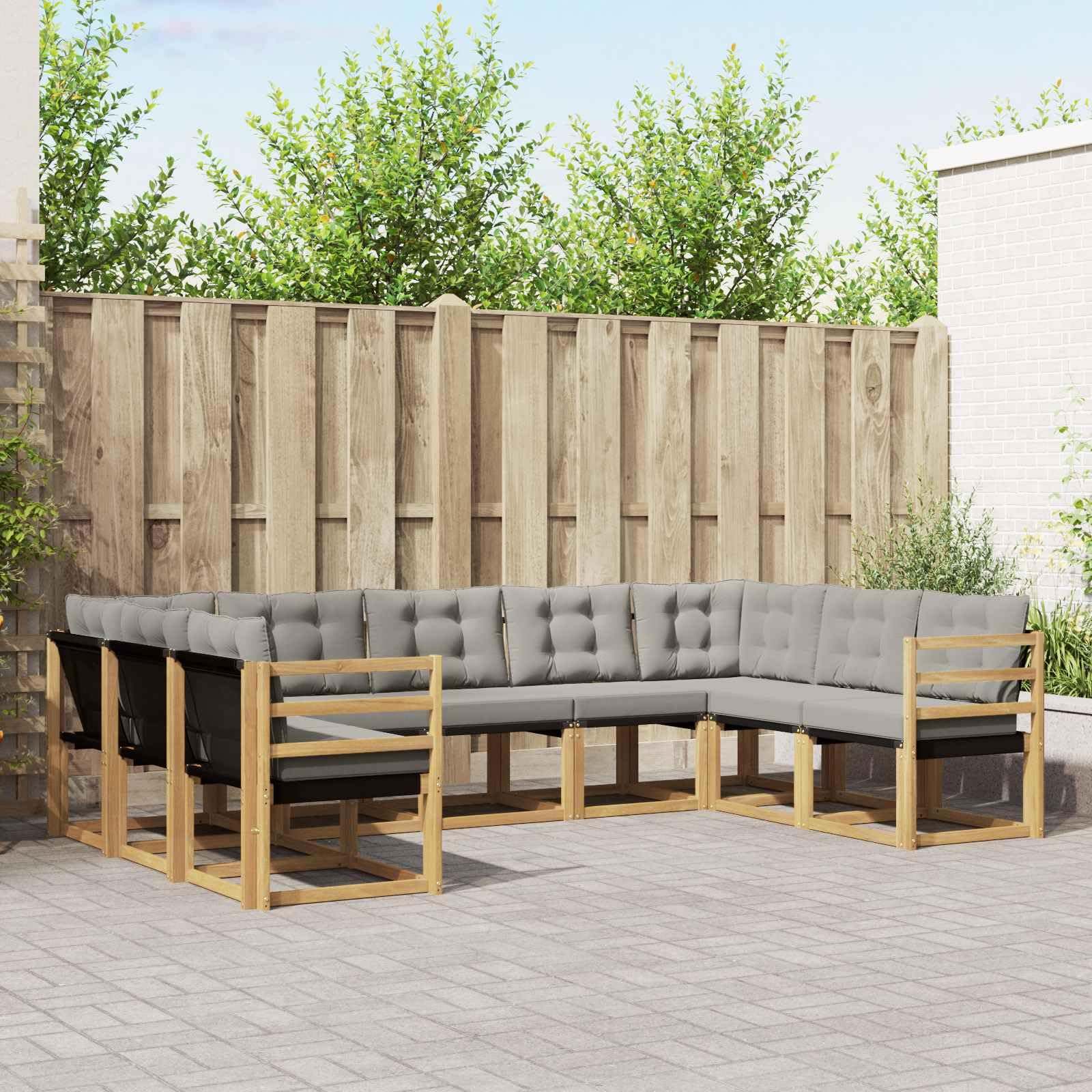 Set divano da esterno in legno di acacia con 9 pezzi, cuscini rimovibili e lavabili in bianco e grigio chiaro, design moderno per giardino e terrazza