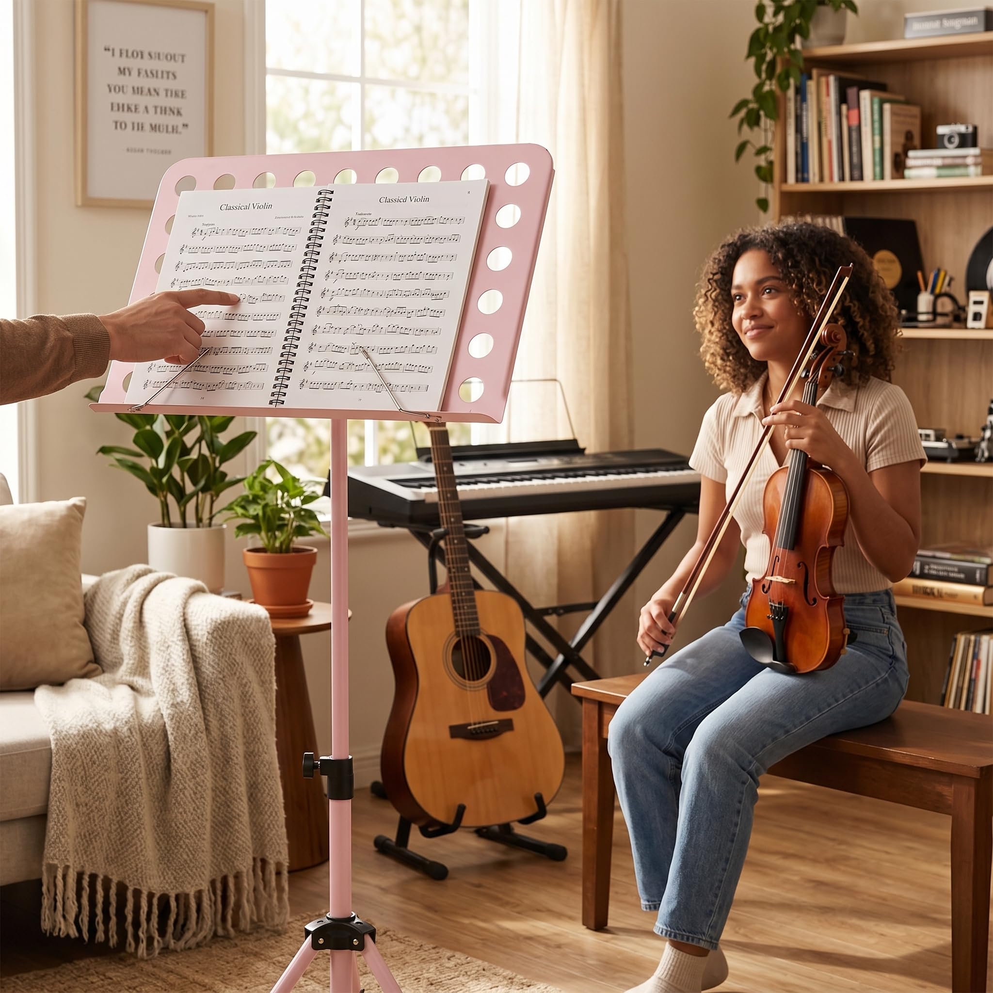 Yctze Atril Portátil de Metal, Atril Plegable de Altura Ajustable con Soporte para Instrumentos Musicales Desmontable, Ideal para Piano, Violín y Guitarra, Rosa y Negro (PINK)