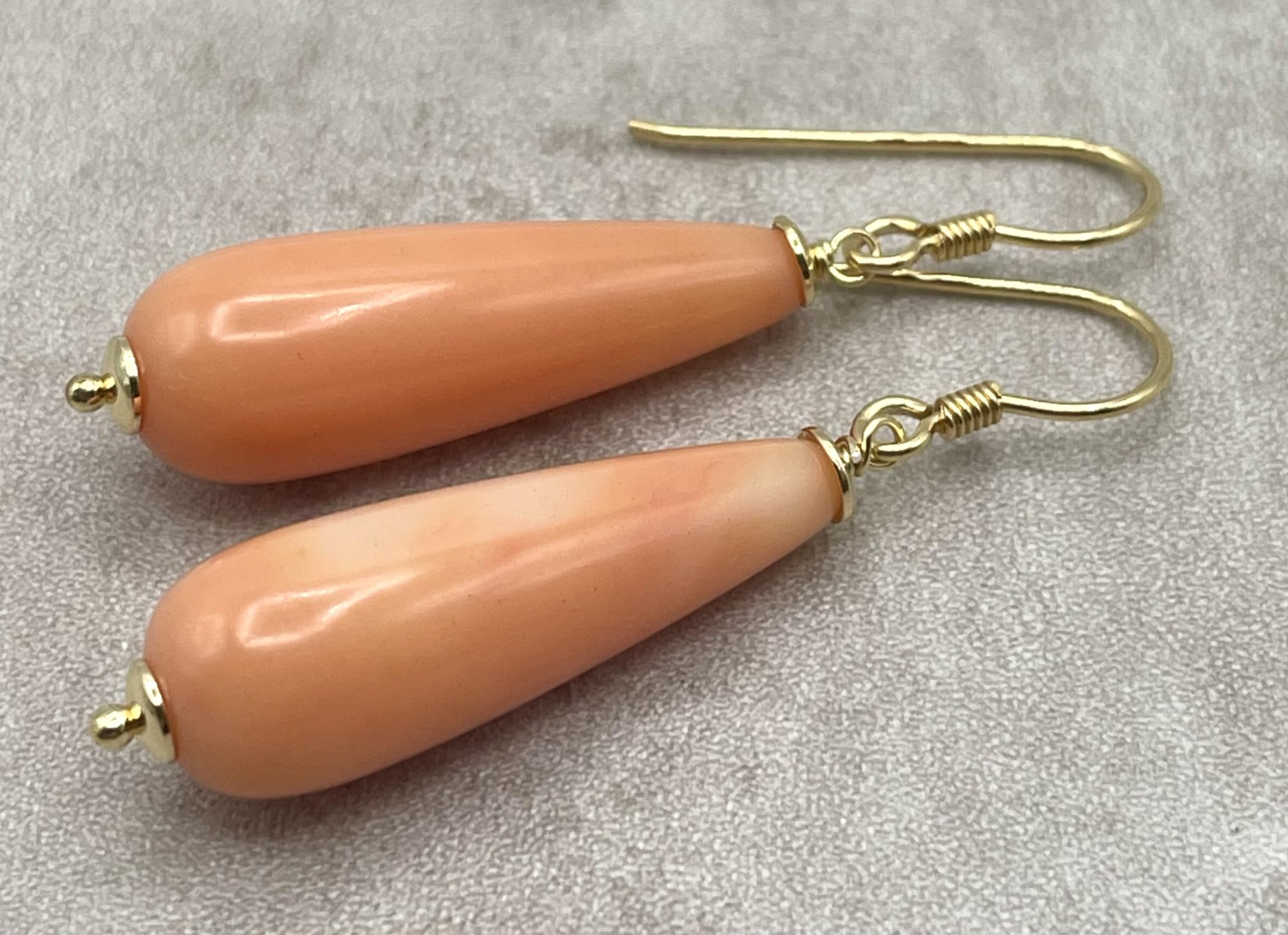 Orecchini con Gocce Rosa Corallo, Pendenti in Gold Filled 18 K, Gioielli Fatti a Mano, Bijoux Estate
