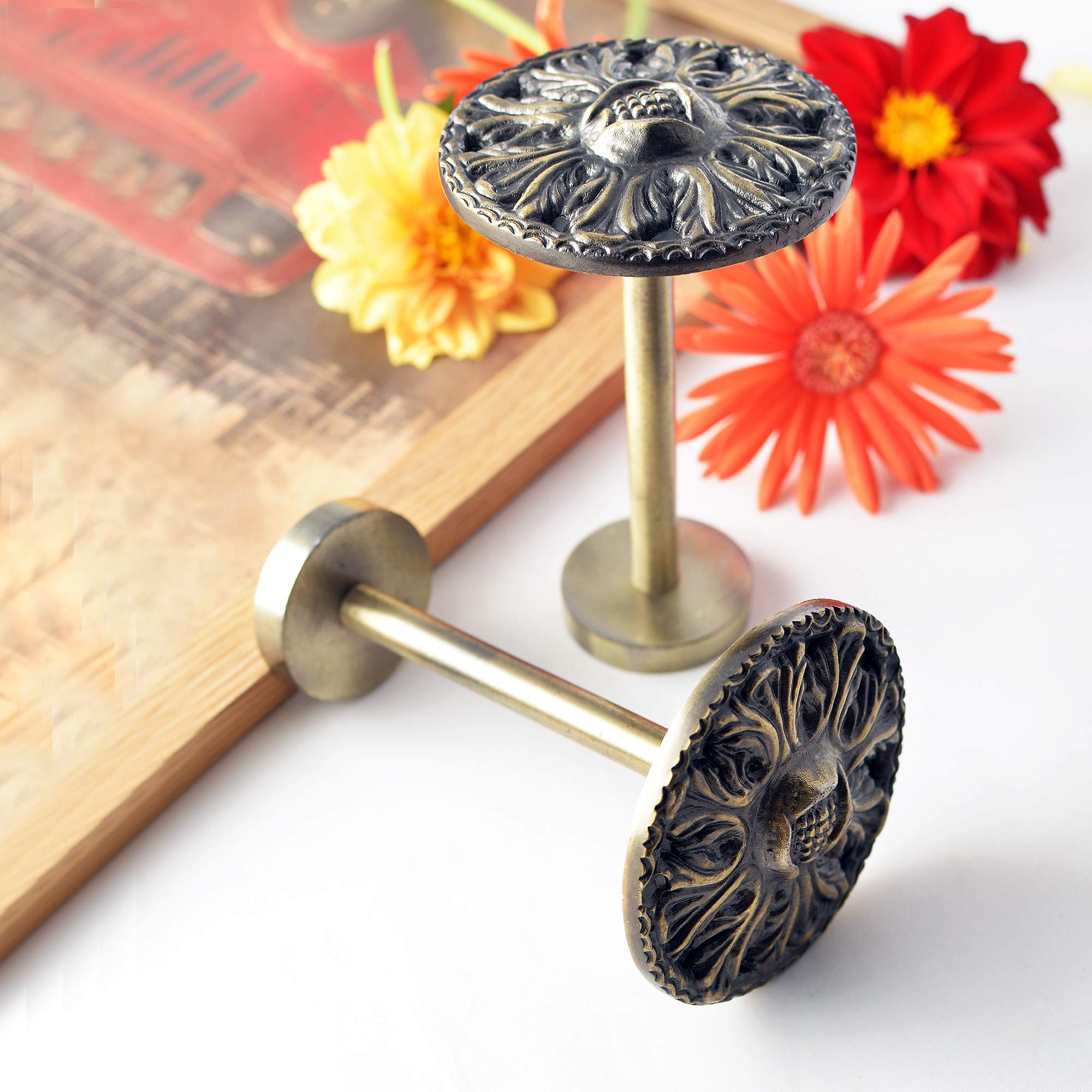 Deco Window 2 Pcs Curtain Holdback for Curtains Wall Mounted Metal Drapery Hook for Door Window Treatment-Round Medallion(Antique Brass)