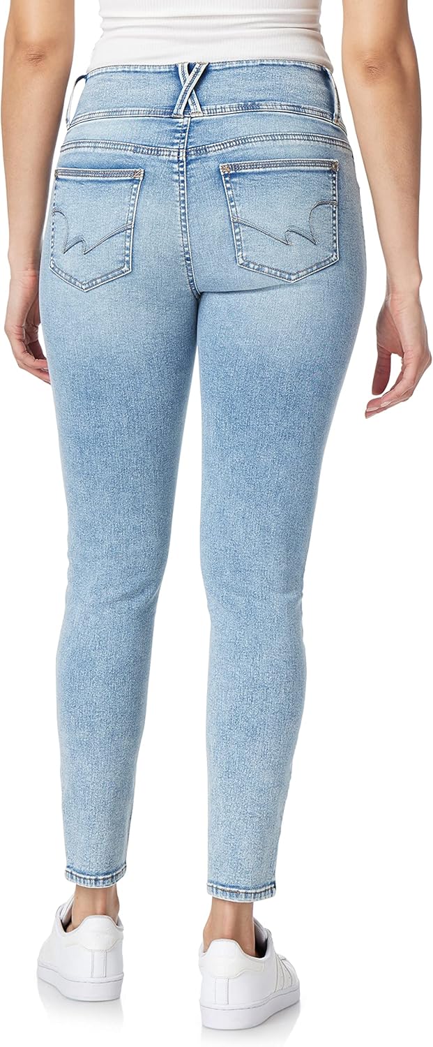 WallFlower Women’s Sassy Skinny High-Rise Insta Soft Juniors Jeans (Standard and Plus)