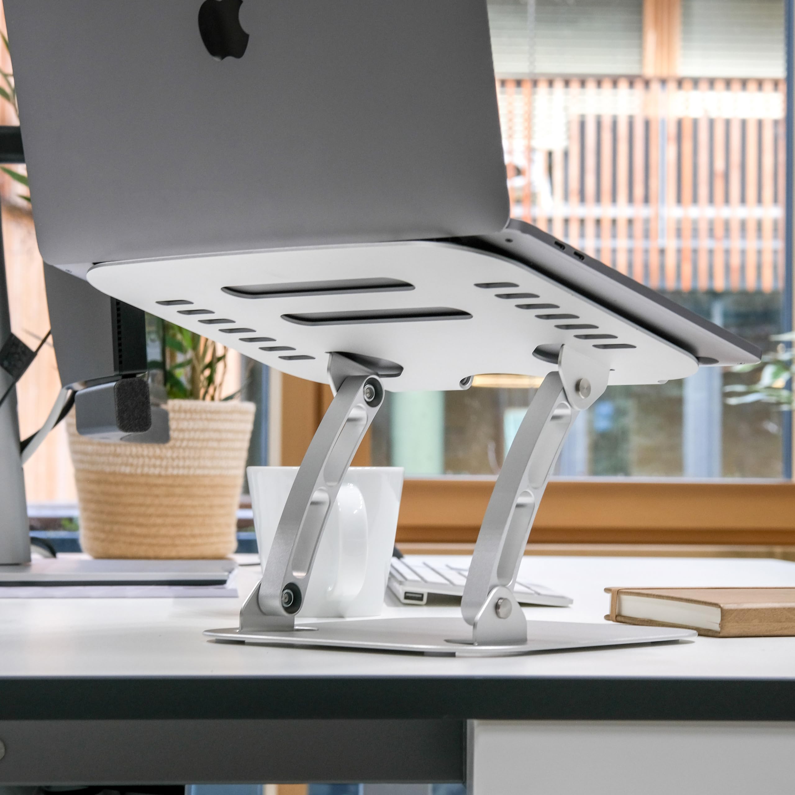 HJH Office Supporto per laptop da 10-17,3 pollici, in alluminio, altezza e angolazione regolabili, ergonomico, colore: argento 830100