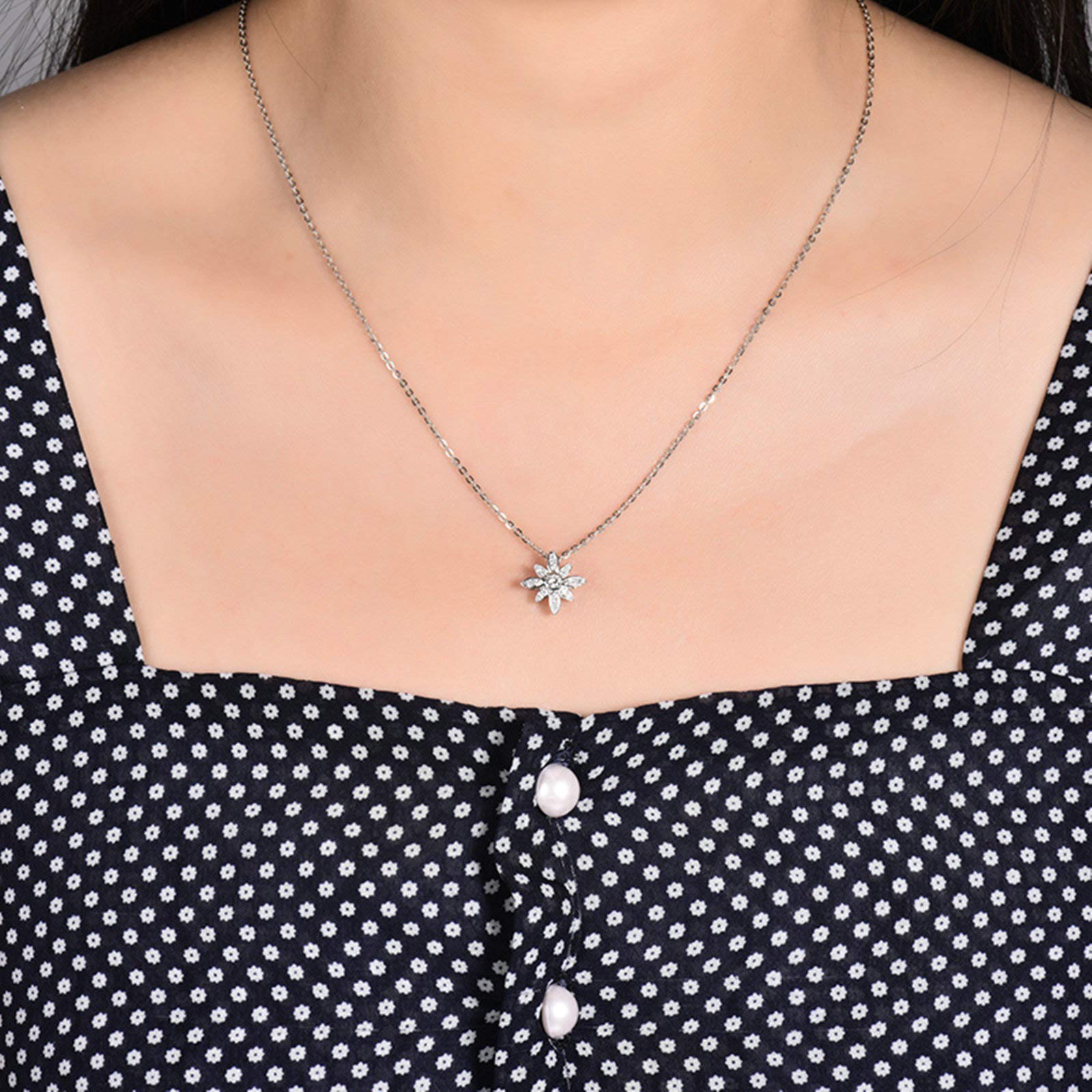 Collar con Colgante, Forma de Flores con Diamantes, Collares con Colgante de Oro Blanco de 18 Quilates para Mujeres y niñas, Regalo para el día de la Madre/Día de San Valentín, Oro Blanco