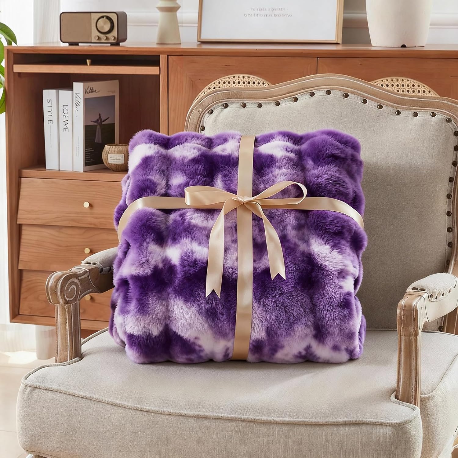 Faux Fur Throw Blanket for Couch, 1000 GSM Cozy Fuzzy Fluffy Soft Plush Thick Bubble Sherpa Blanket for Sofa Bedroom Living Room, Mothers Day Birthday Gifts for Women Home Decor - Image 7