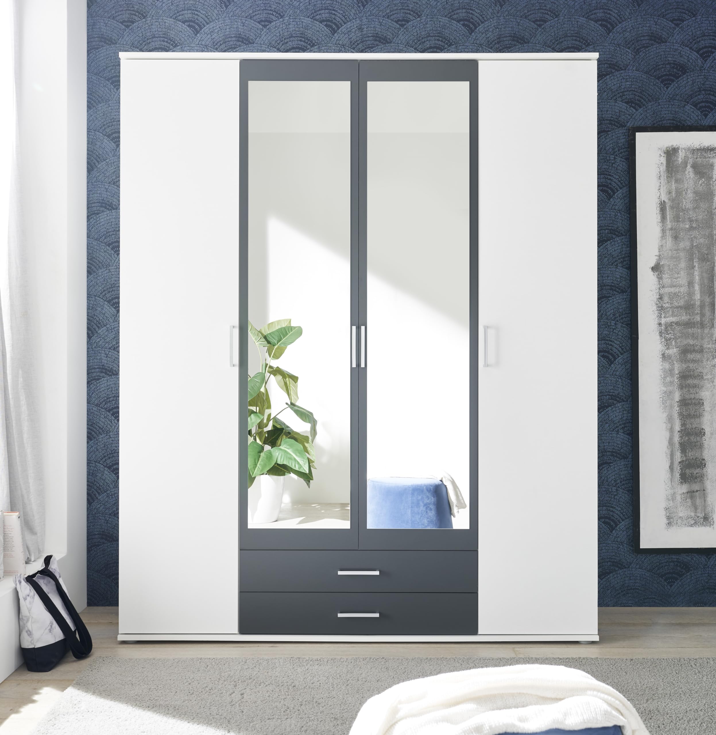 AVANTI TRENDSTORE Hanu - Armadio in legno laminato a 2 ante a battente in legno, 2 ante con specchio e 2 cassetti. Disponibile nel colore bianco/grafite. Dimensioni LxAxP 160x196x54 cm