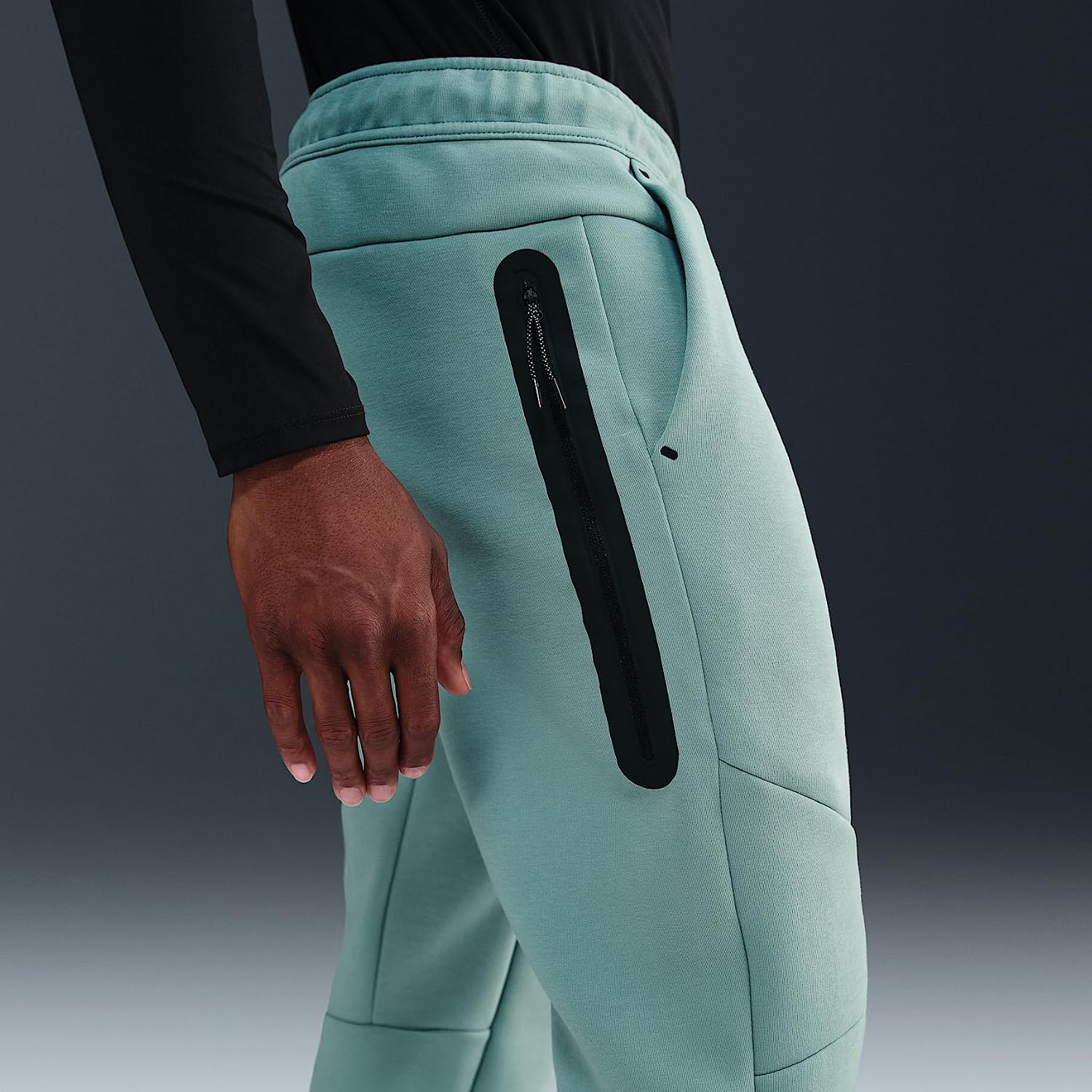 Nike Tech Men's Fleece Joggers (Cannon/Black)