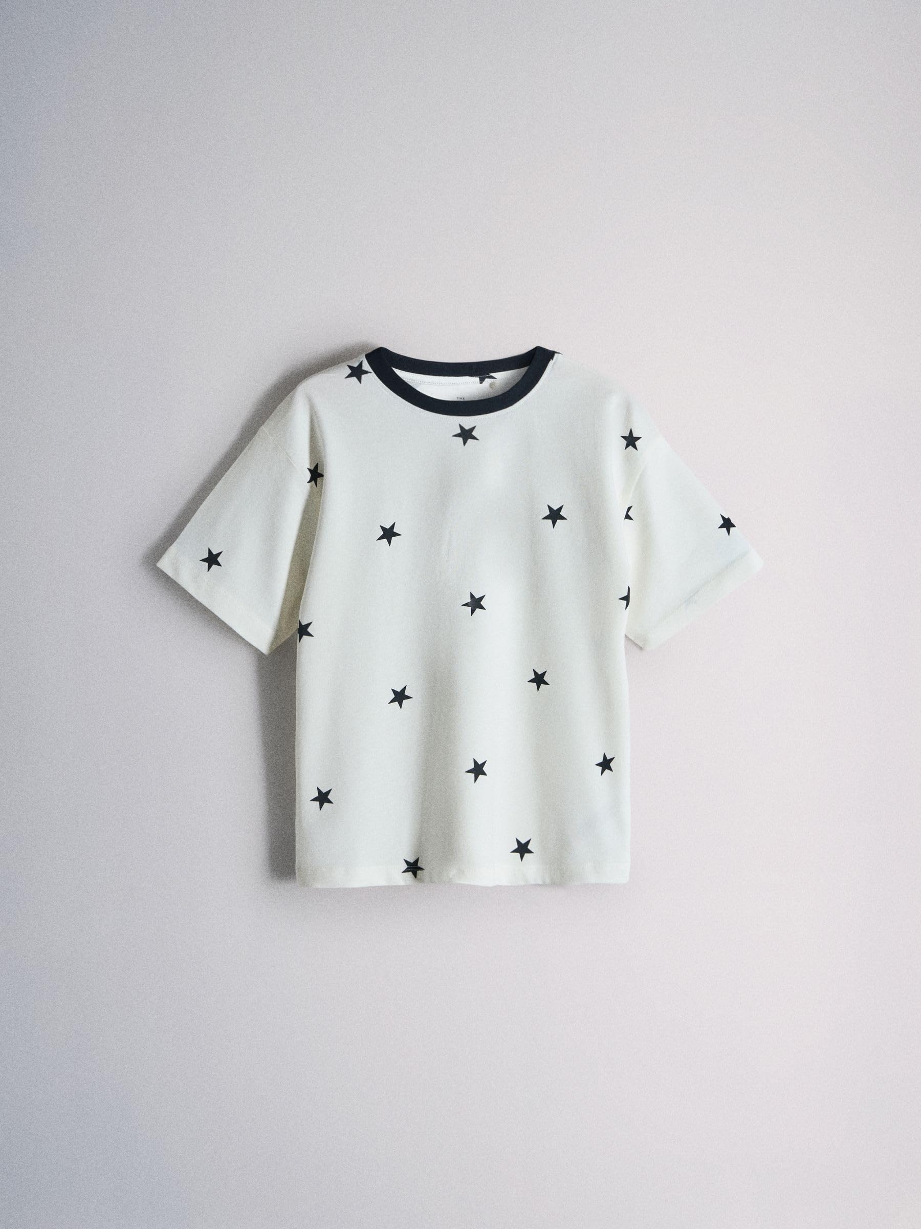THE SET Niños Pack de 5 Conjuntos de Pijama formados por Camiseta Extragrande de Manga Corta y pantalón Corto