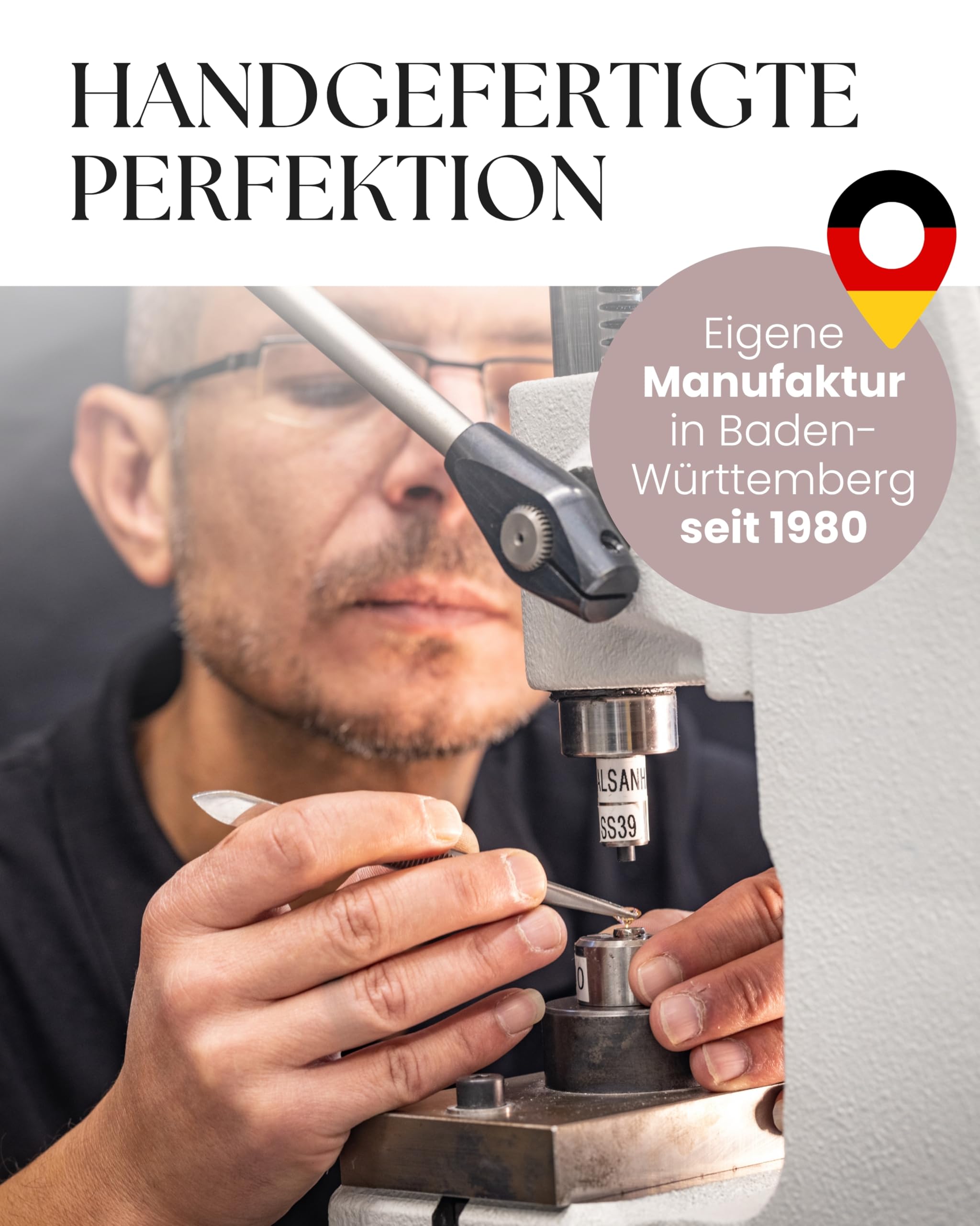 TIABELLE – Ohrstecker TRUMPET aus Titan mit funkelnden Zirconia Steinen | Hautverträgliche Ohrringe in zeitlosem Design | Leichter Damen Ohrschmuck für besondere Anlässe, Alltag und als Geschenk