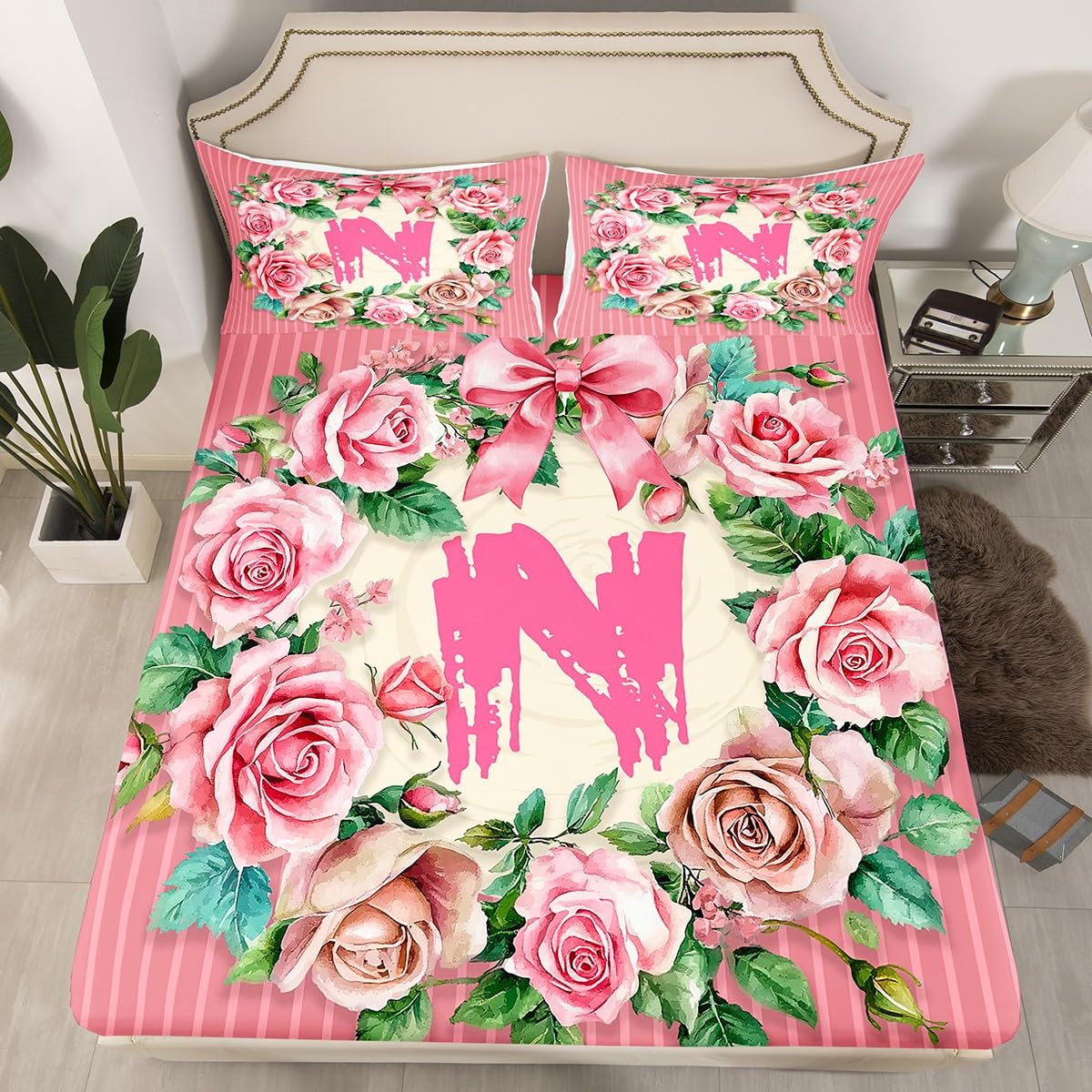 Homewish Juego de ropa de cama con diseño de flores, tamaño King, sábana bajera con diseño floral del alfabeto, lazo, monograma, de madera rosa, para niños y mujeres, ropa de cama cálida y suave, 3