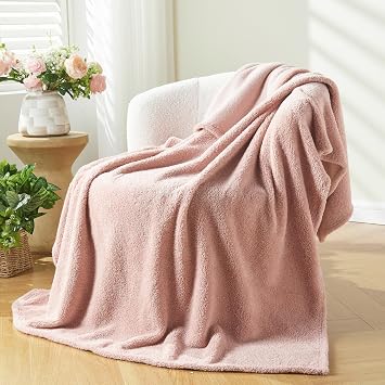 NEWCOSPLAY Knitted Blanket Super Soft Plush Throw for Couch Fuzzy Fluffy Microfiber Lightweight Blanket for Bed Sofa All Season Use Pink, Throw50"x60"