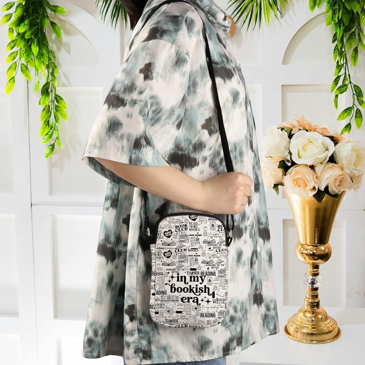 WCGXKO In My Bookish Era Crossbody Bag Reading Lover Gift Bookworm Reader Gift - Image 6