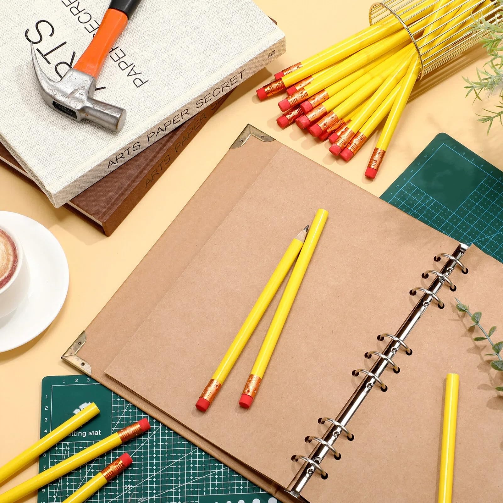Fainne Lot de 48 crayons ronds géants en bois avec noyau noir pour charpentiers, travailleurs du bâtiment, encadreurs, débutants, étudiants, enseignants, projet de bricolage (jaune, rond)