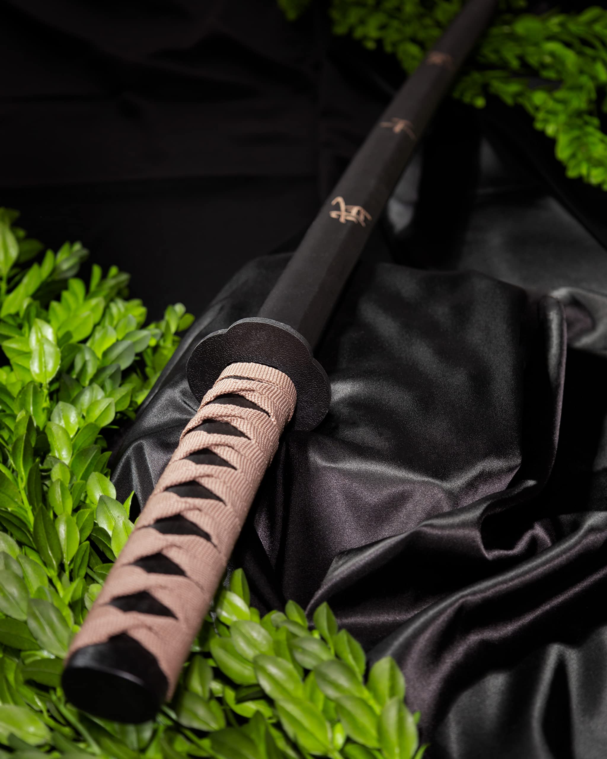 57 SPECIAL REPLICAS Dragon Bokken Katana Wooden Sword 100 cm for Training Professional (1807BS SZWARZ)