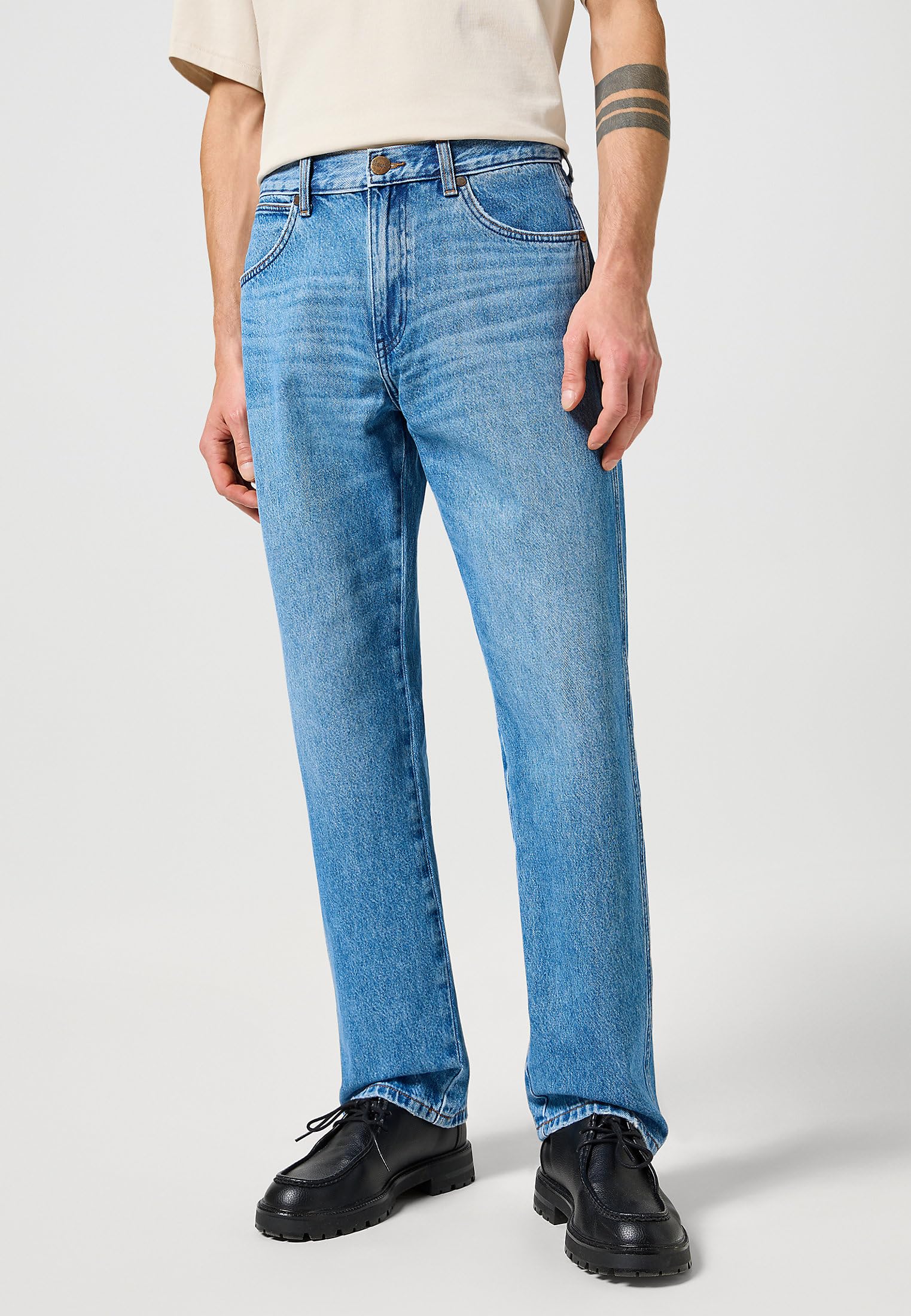 Wrangler Frontier - Dżins Mężczyźni
