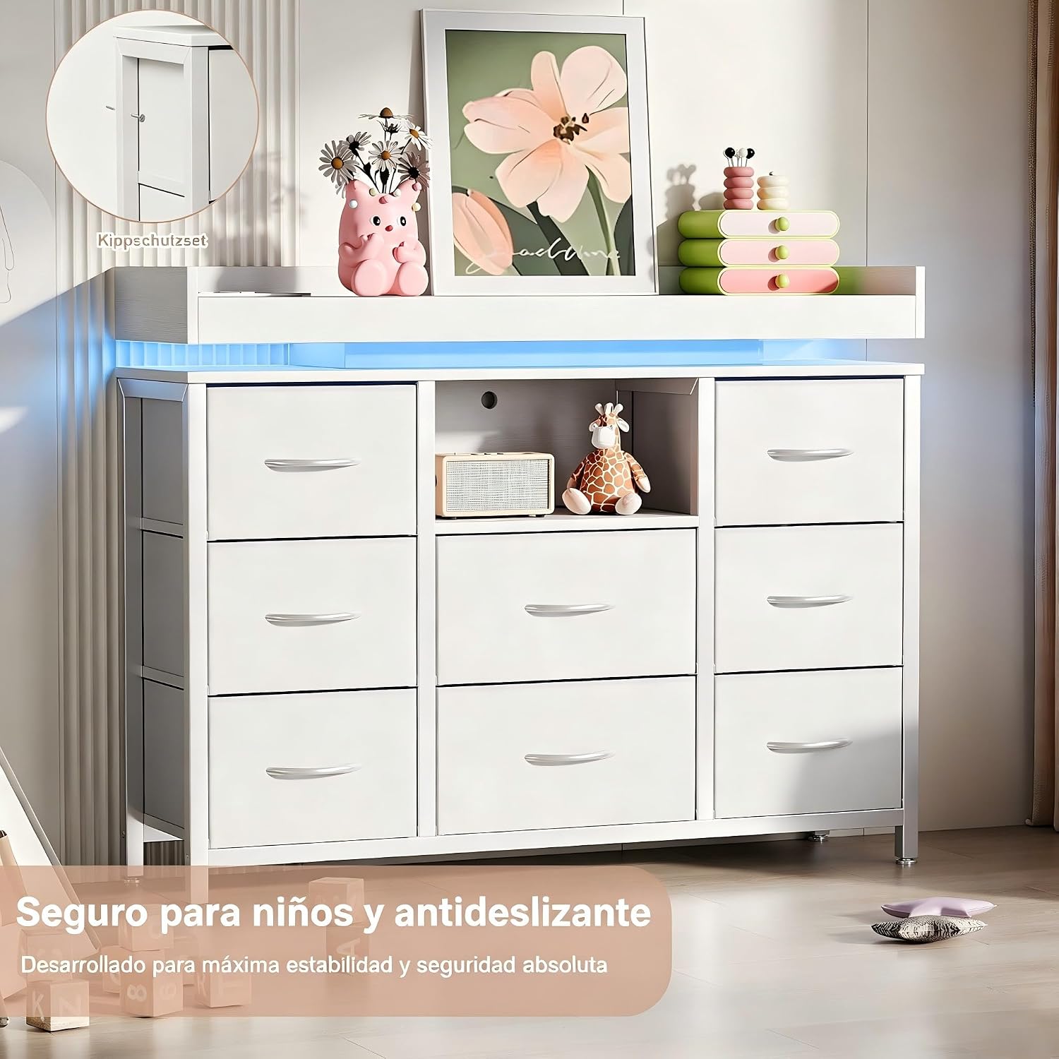 Белый комод с 8 ящиками обтянутыми тканью и светодиодной подсветкой RGB современный шкафчик с розеткой и портом USB-C для зарядки органайзер на неделю для спальни детской комнаты и прихожей 108 x 82 x