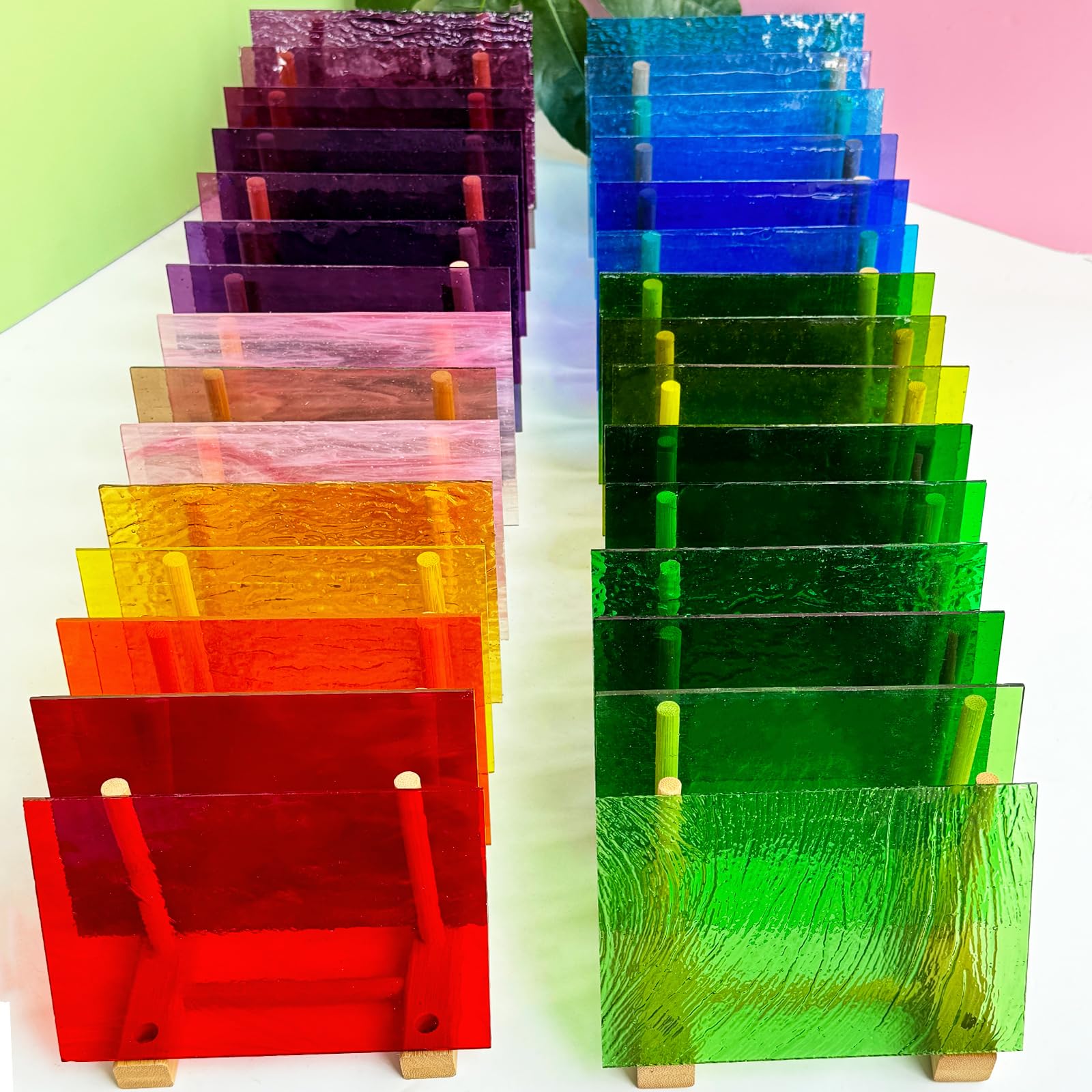 ILLUCKAI Transparente Buntglasplatten, 15,2 x 10,2 cm, Kathedralenkunst, Mosaikfliesen, Zubehör, verschiedene Farben für Buntglasprojekte, 36 Blatt