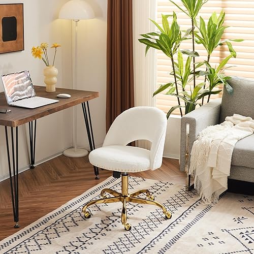 Vista 81 de VINGLI Silla de oficina pequeña de terciopelo moderna, bonita silla de escritorio con ruedas, base dorada/tachuelas, cómoda silla giratoria sin Beige