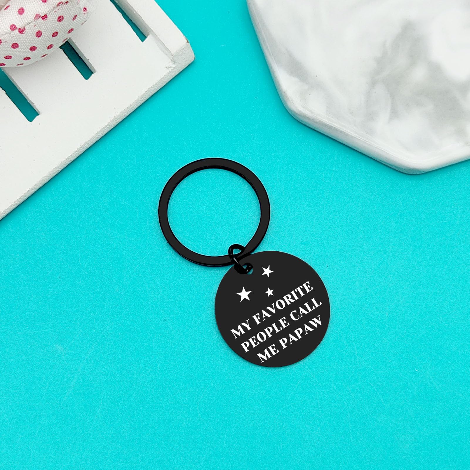 Xiahuyu Grandpa Gifts Papaw Keychain My Favorite People Call Me Papaw Keychain Christmas Birthday Gifts for Grandpa Grandad Papaw Fathers Day Gift Grandpa Gift from Grandkids