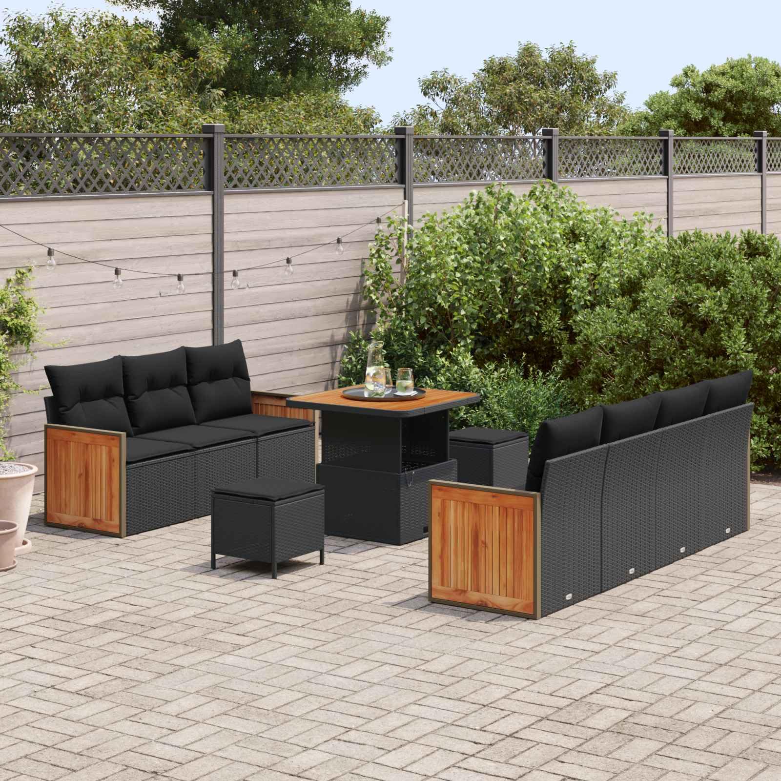 Gartensofa-Set mit Kissen 10-teilig Schwarz, wetterfestes Polyrattan Möbel für Garten Terrasse Balkon, pulverbeschichteter Stahlrahmen, Bequeme Outdoor Couch mit Tisch und Hockern