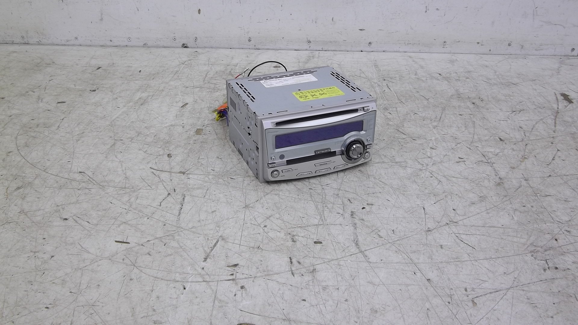 Amazon.co.jp: 【中古】カロッツエェリア FH-P055MD CDMD デッキ : 車