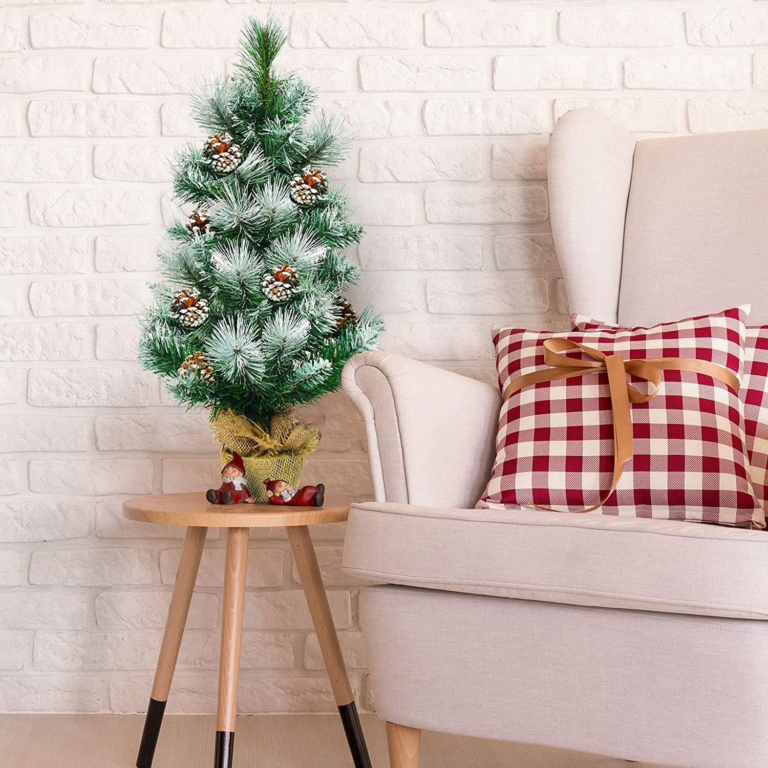 Árbol de Navidad 2 pies/4 pies, pequeños árboles Artificiales con piñas y Base, decoración navideña for Camino jardín Mesa Interior