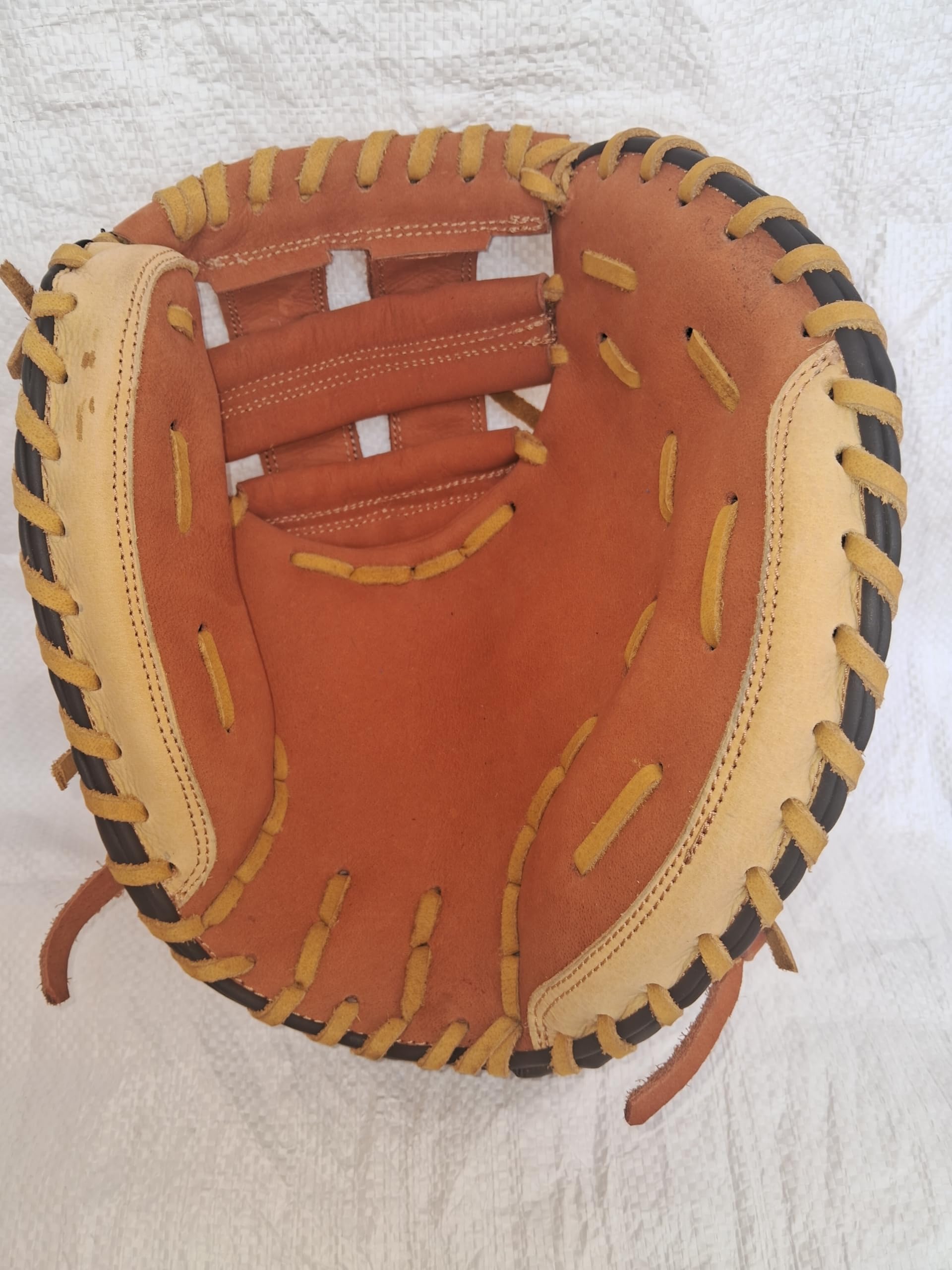 GDON Softball and Basebal Catcher Leather Left Hand Glove Mitts (B0BV7Z17K9) Amazon Price History, Amazon Price Tracker