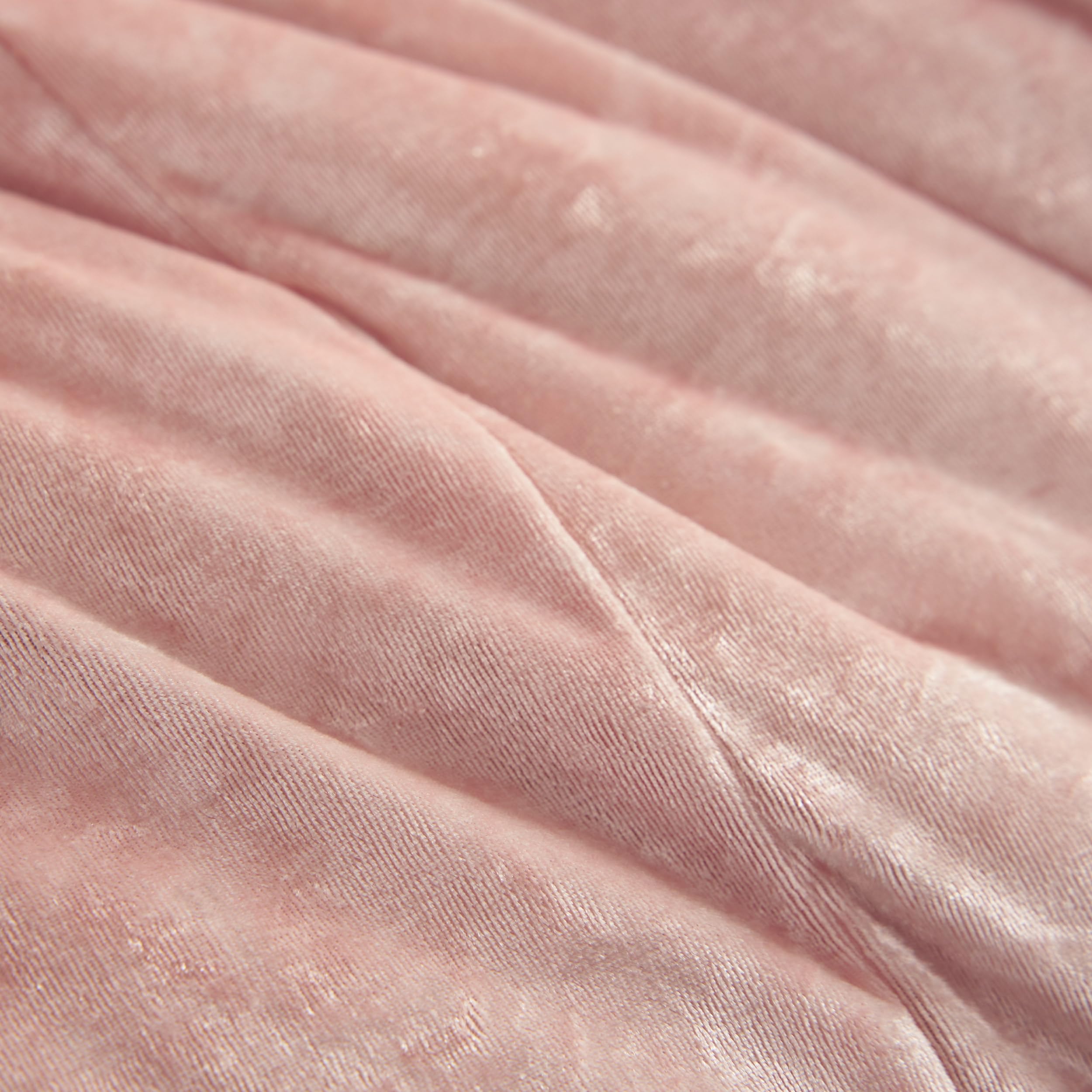 Juicy Couture Crushed Velvet Queen Comforter and Sham Set, 3-Piece Queen Bedding Set - (1) 90"x90" Comforter and (2) 20"x26" Sham - Pink: Pink Velvet Full/Queen