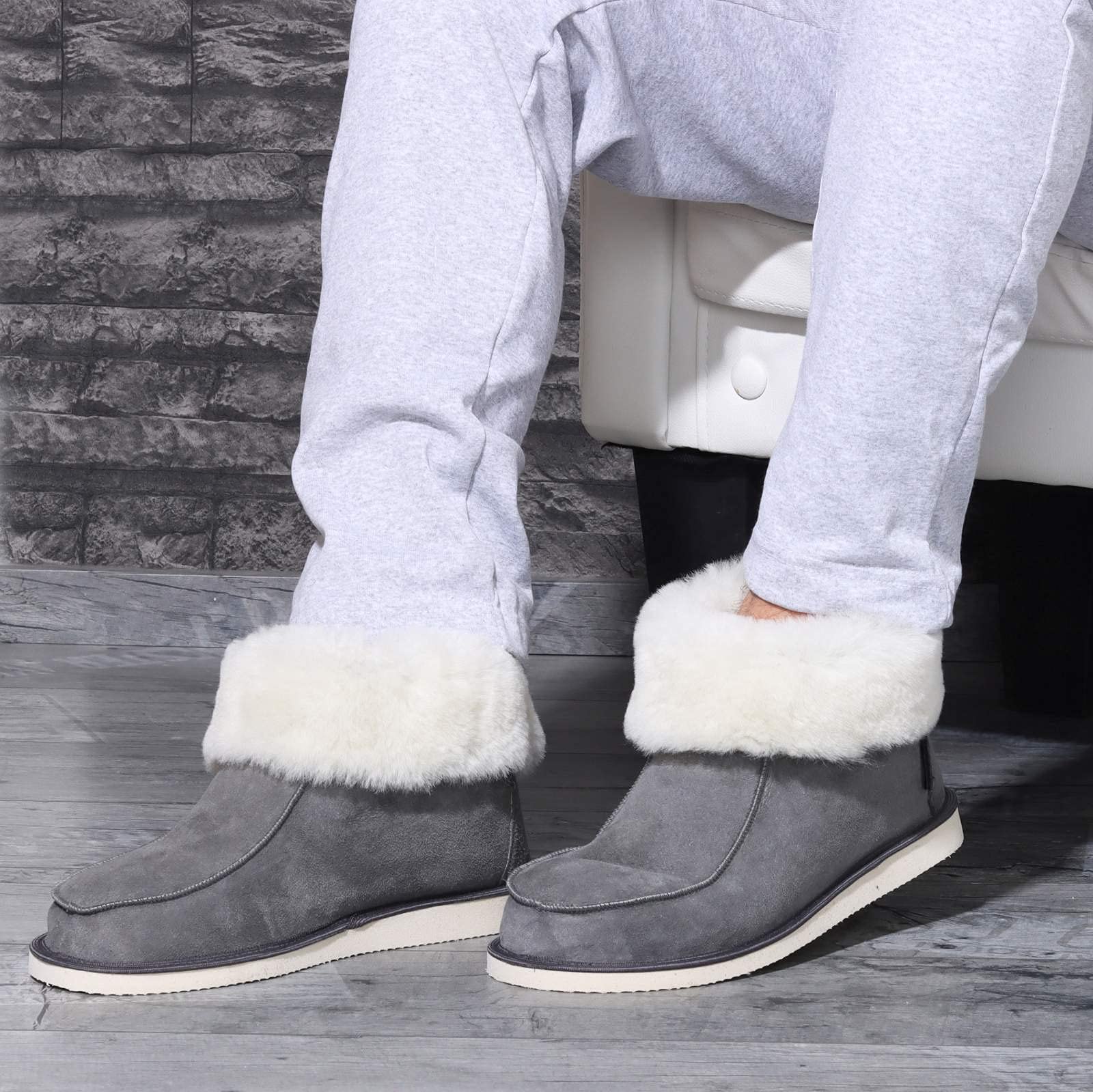 Hollert Damen & Herren Lammfell Hausschuhe ZUGSPITZE GRAU 100% Merino Schaffell für Wohlgefühl - warm, atmungsaktiv