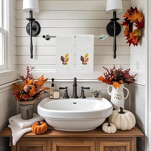 Miniatura 3 de Serafina Home Toallas de baño de mano de otoño Decoración de baño Granja Toallas de algodón marfil con hojas de bellota, juego de 2 piezas