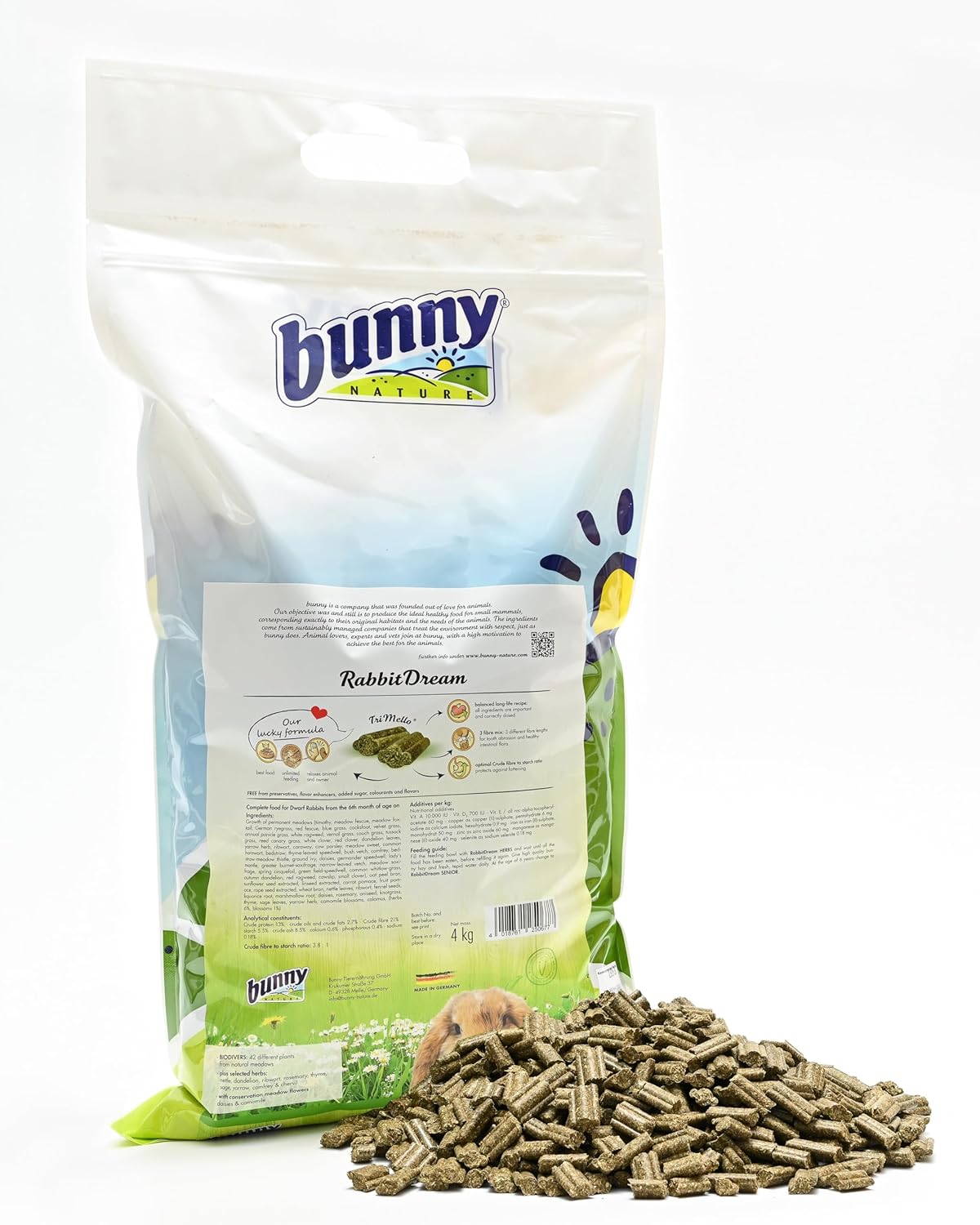 Bunny Nature RabbitDream Herbs Food – Holistic and Balanced Rabbit Food with 42 Grasses, Herbs, Plants, Blossoms and High-Fiber Pellets, 6 Months and Older – Promotes Healthy Digestion - 8.8 lbs