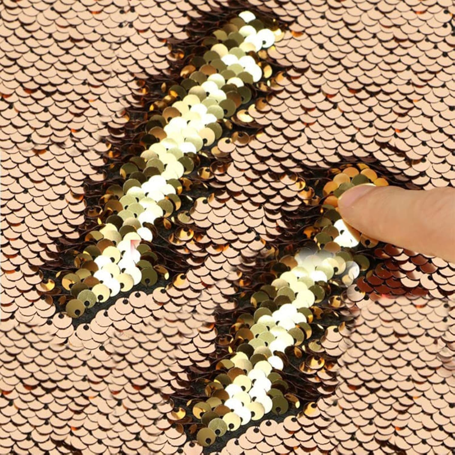 Sensory Wall Sequin Flip Fabric for Kids,5 Yards 0.2" Large Sequins Sensory Materials Fidget Play for Toddlers,Tactile Calming Corner Items Sensory Toys for Kids with Autism (5 yd, Champagne + Gold)