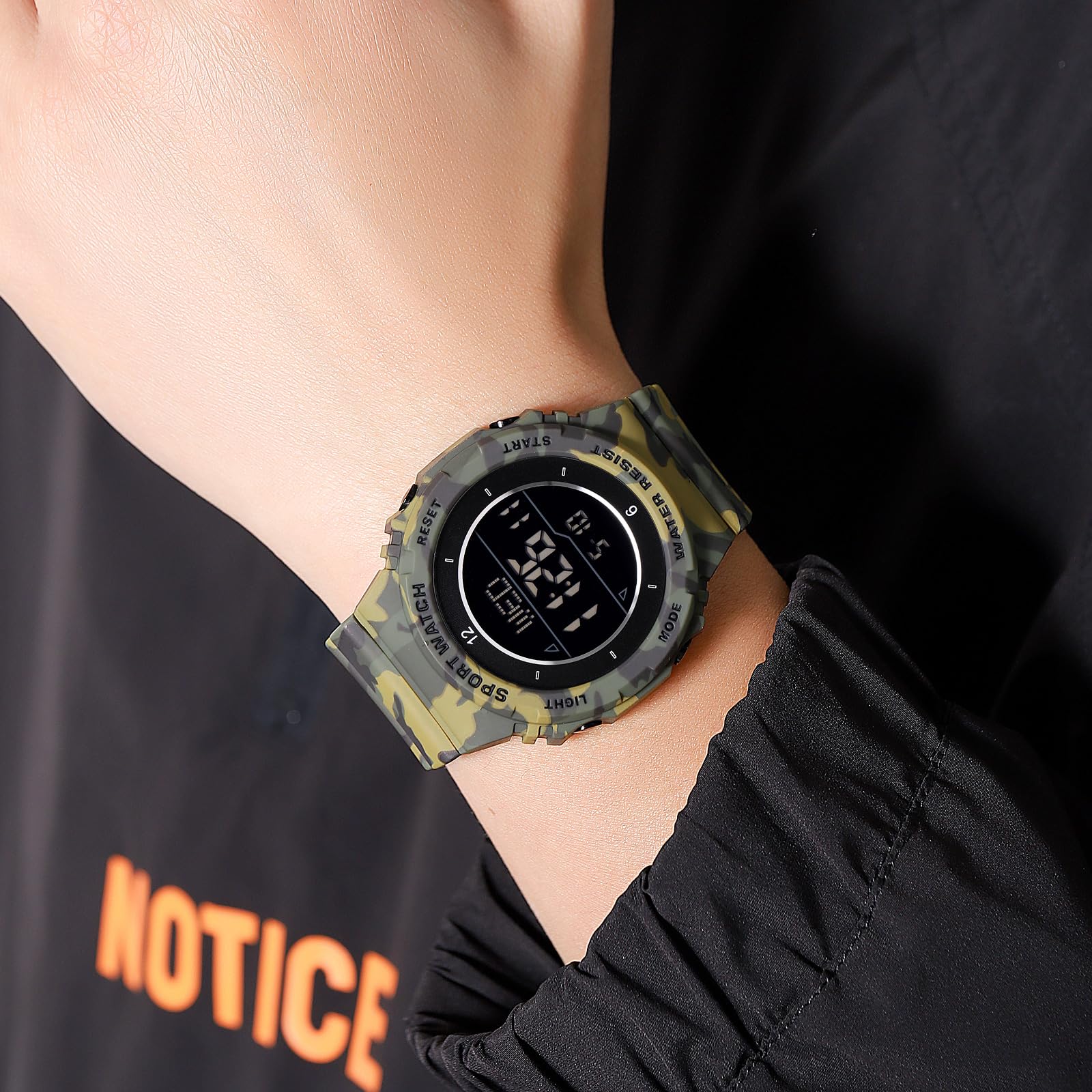 Montre numérique de sport militaire pour homme - Étanche - Écran LED - Grand cadran - Rétroéclairage - Alarme - Chronomètre