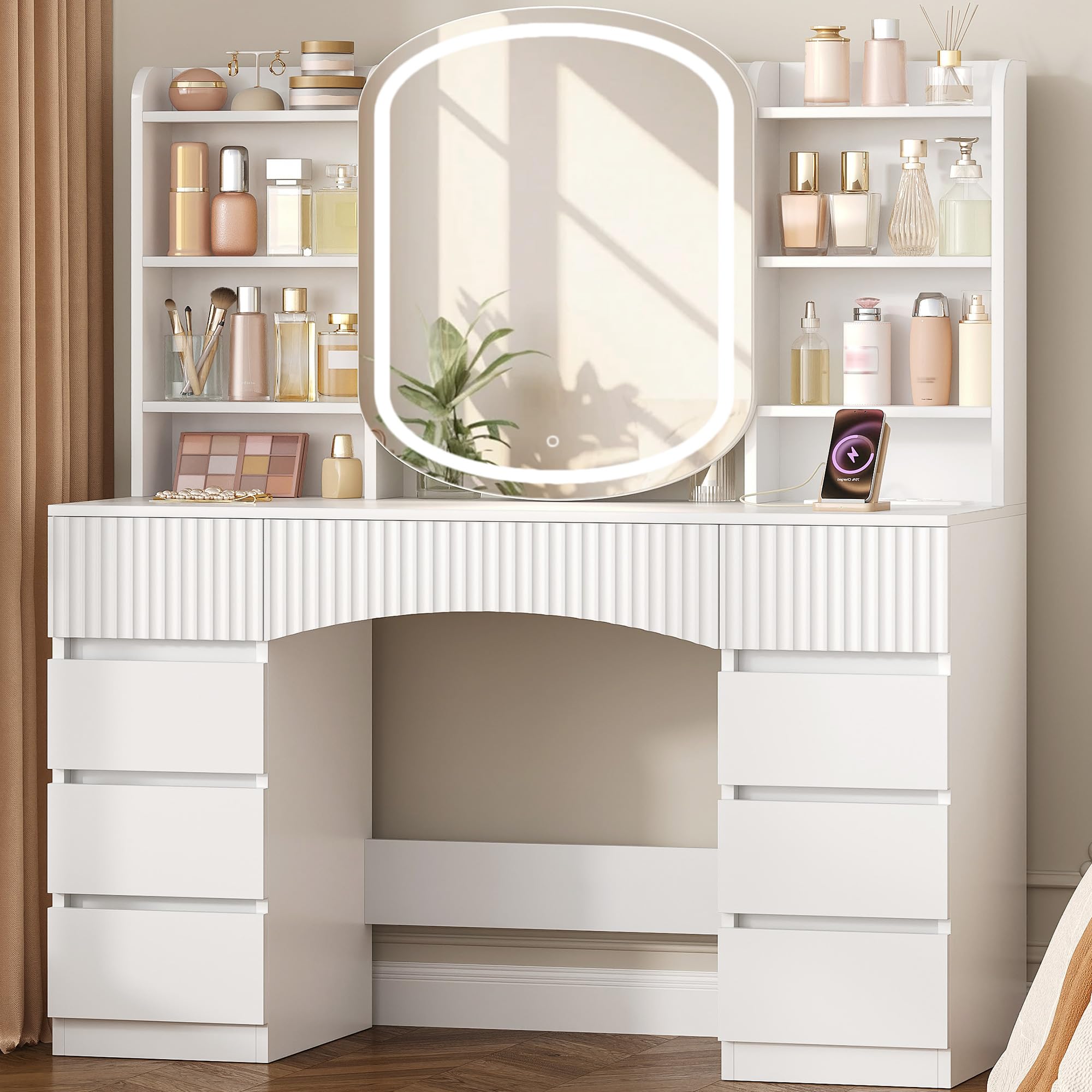 Hzuaneri 108 cm Toeletta Trucco, Postazione Trucco con Grande Specchio HD, Ciabatta Multipresa, Illuminazione a LED, 9 Cassetti, 11 Spazio di Archiviazione, per Camera da Letto, Bianco 1180103XEU