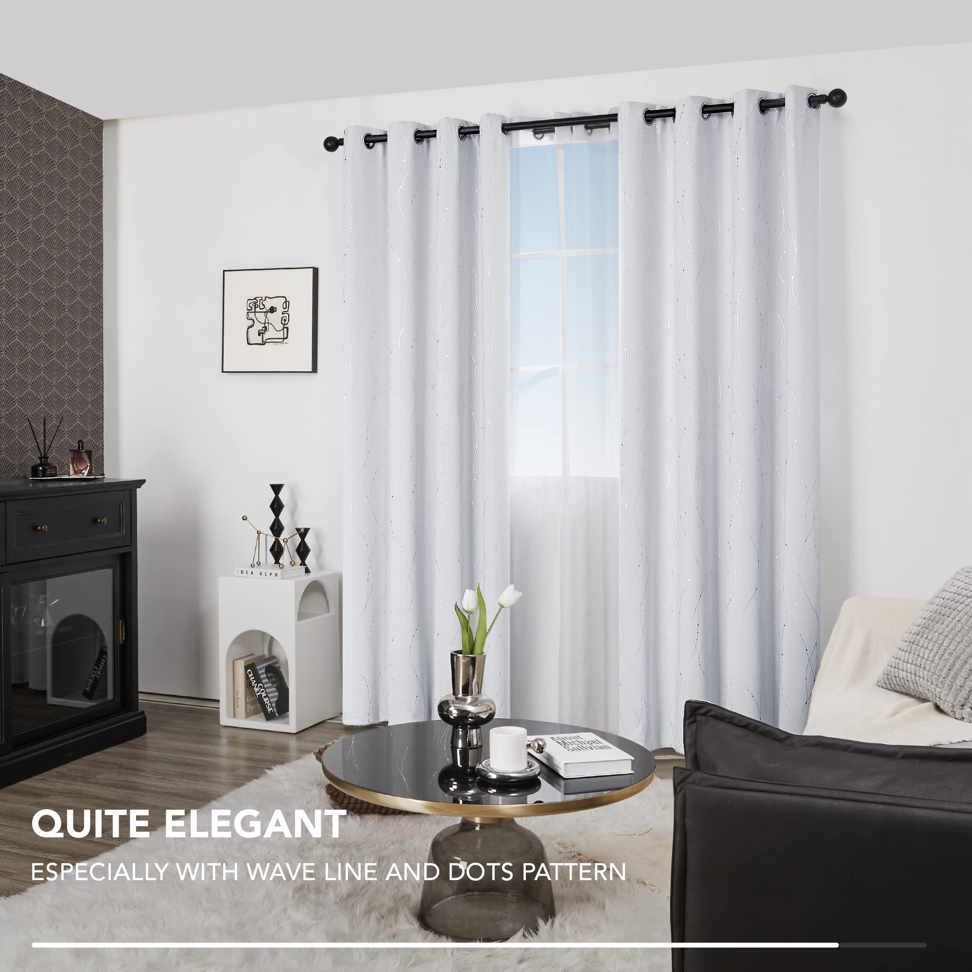 Deconovo 2 gordijnen, zilverkleurig, lijnmotief, anti-hitte, kou, verduisterend, thermisch, anti-kou, gordijn, raam, met oogjes, slaapkamer, 140 x 245 cm, woonkamer, beige