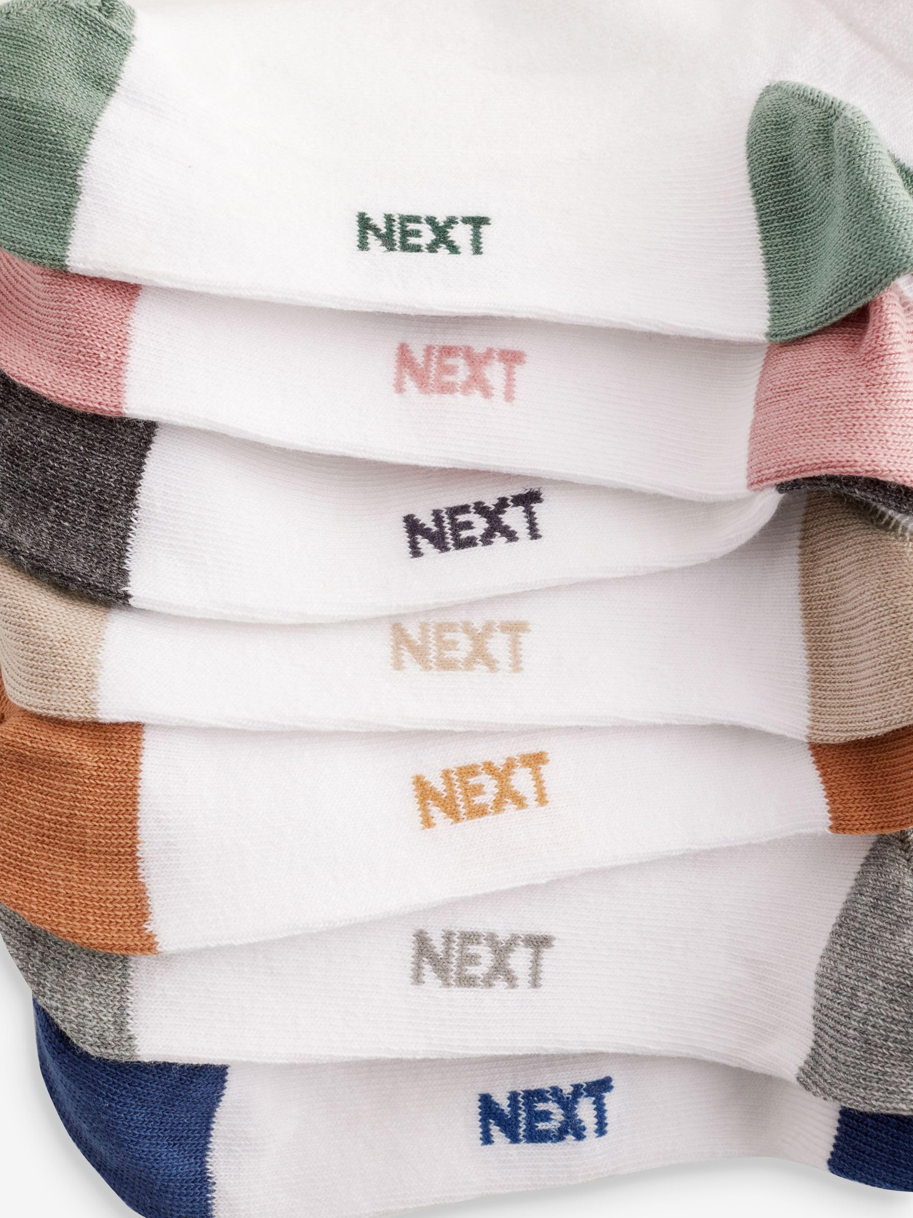 NEXT Jungen Sneaker-Socken mit hohem Baumwollanteil, 7er-Pack White/Bright Heel and Toe 26.5-30.5