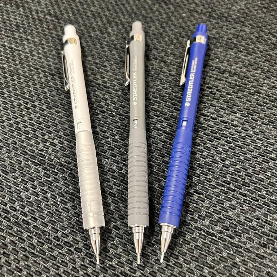 Amazon.co.jp: 限定色3本セット ステッドラー 925 1505 限定色 0.5mm