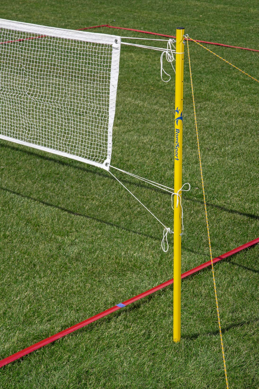 Badminton komplettes Netz + Pfosten + Feldmarkierung Courtline einstellbar max. 6,15 x 13,4 m, Rasen Sand Set für den Freizeitgebrauch für den Garten