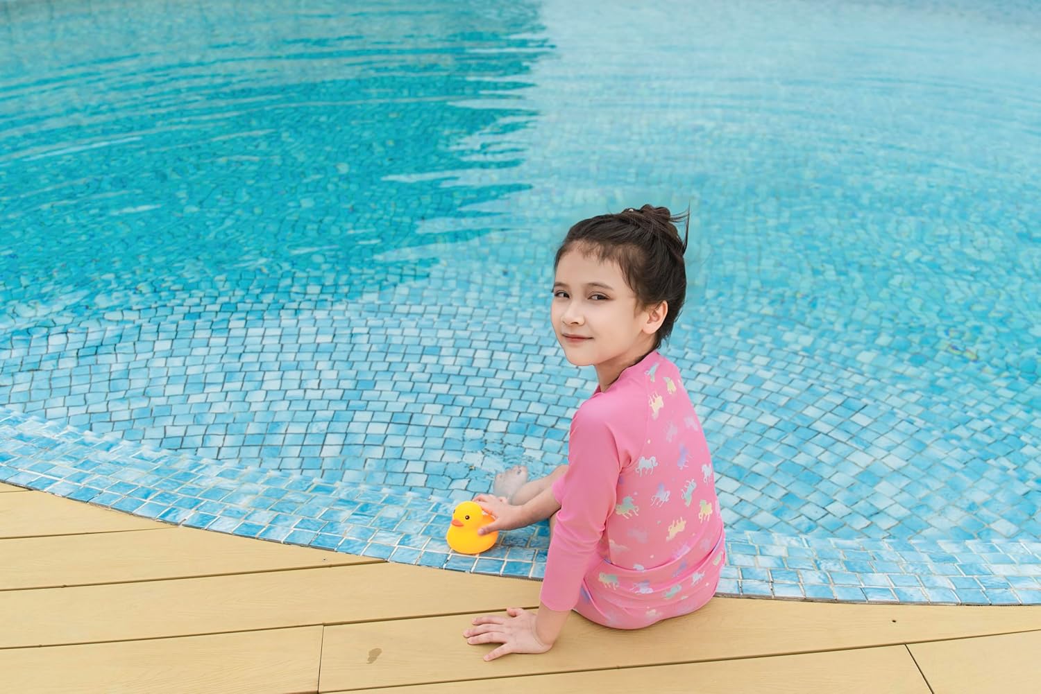 2 Piece Girls Rash Guard Set Long Sleeves Swimsuit Quick Dry Swimwear Beach Shorts Summer Bathing Suits for 3-12 Years - Image 2