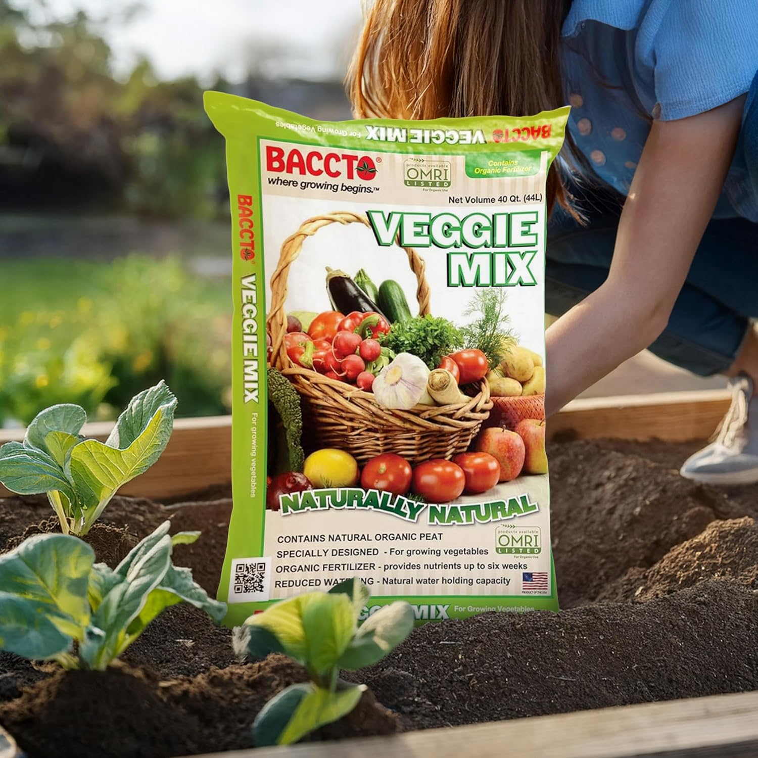 Michigan Peat Company BACCTO Veggie Mix with Peat Moss, Indoor Outdoor Organic Nutrients for Planting & Growing Vegetables, 40 Quart Bag