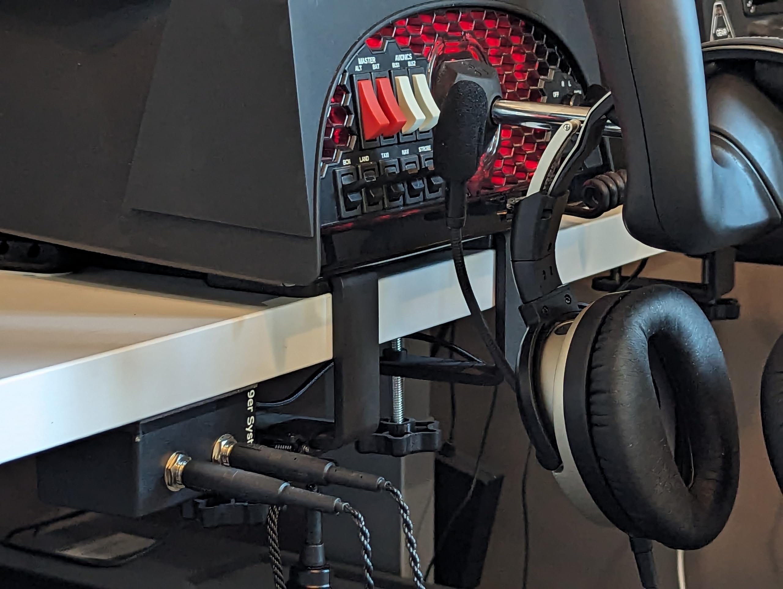 Adattatore per cuffie da aviazione a USB (GA Dual Plug)
