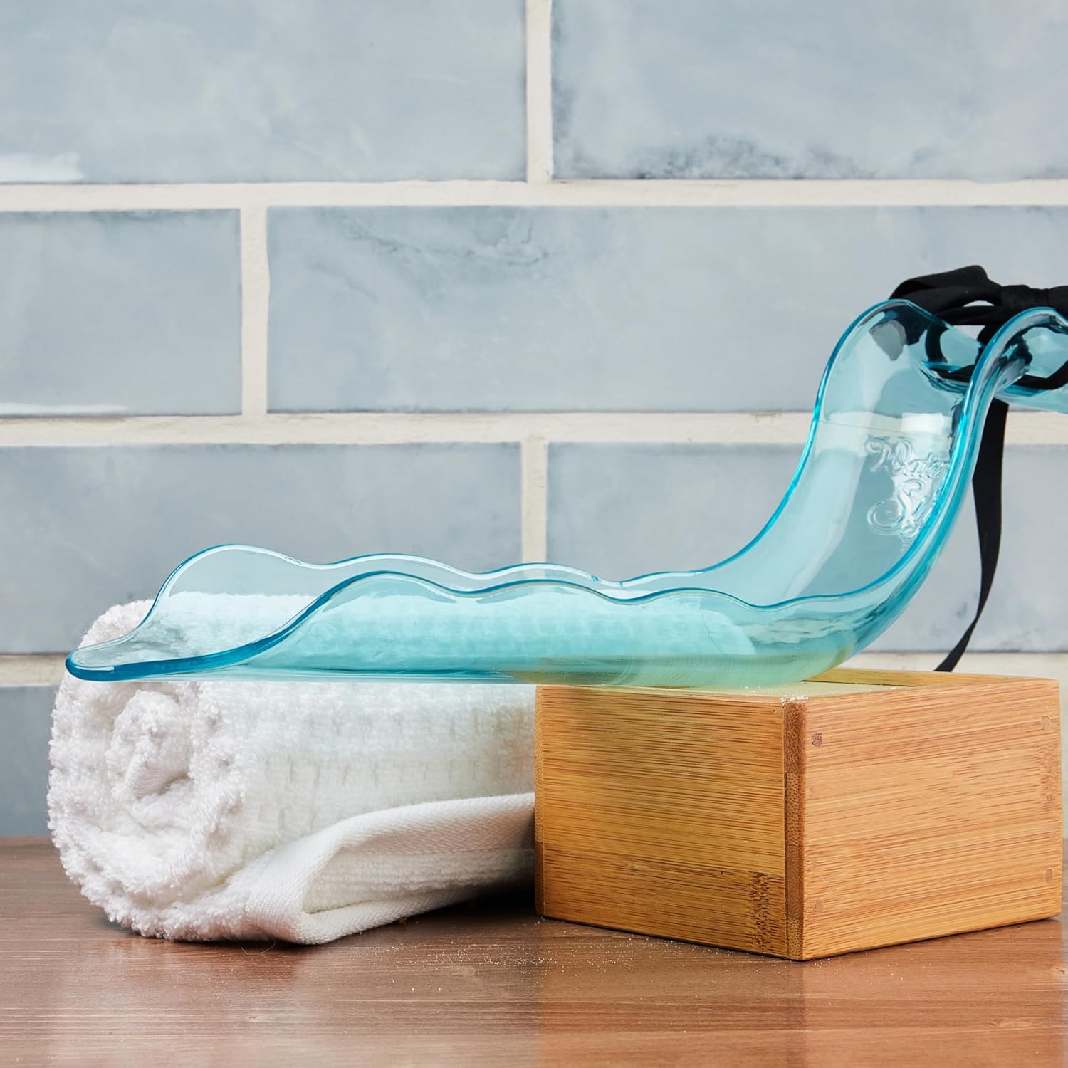 WaterSlyde Aquatic Stimulator | Water-Powered Personal Massager for The Bath | Gynecologist-Approved, Hands-Free, Disability-Friendly, Discreet (Aqua Maureen)