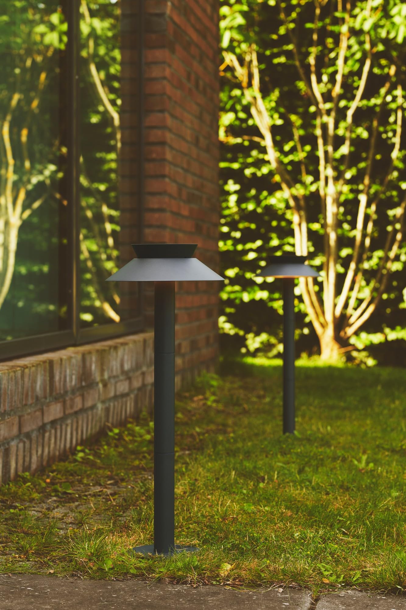 Nordlux Justina Solar Pollerleuchte, IP44, 400L, 3000K, 5W, Höhe 600mm, anthrazit (2418098050)