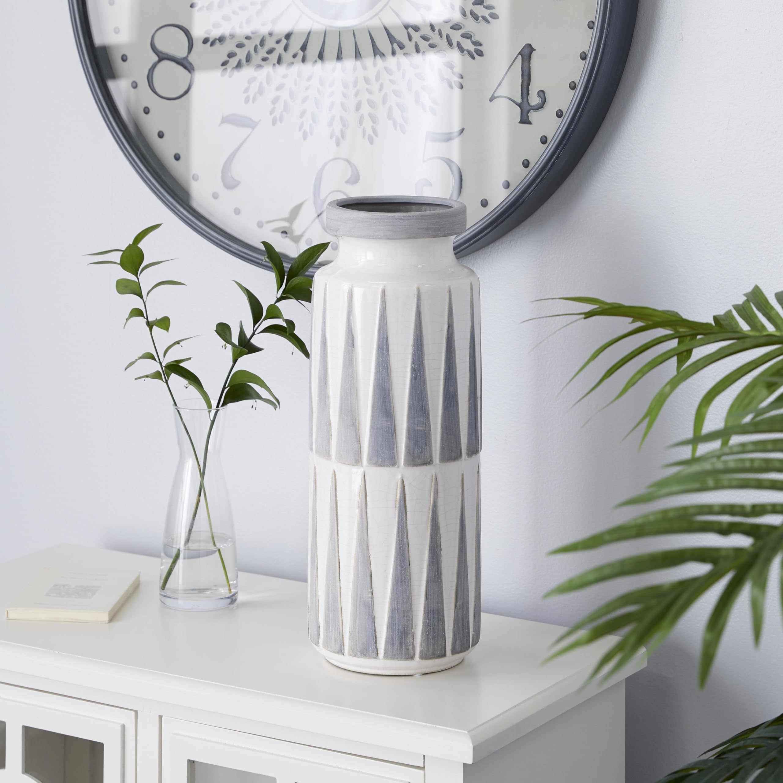 Amazon.com: Deco 79 Ceramic Decorative Vase Centerpiece Vase with
