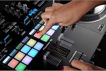 Amazon.com: Pioneer DDJ-REV7 2-deck Serato DJ Controller with