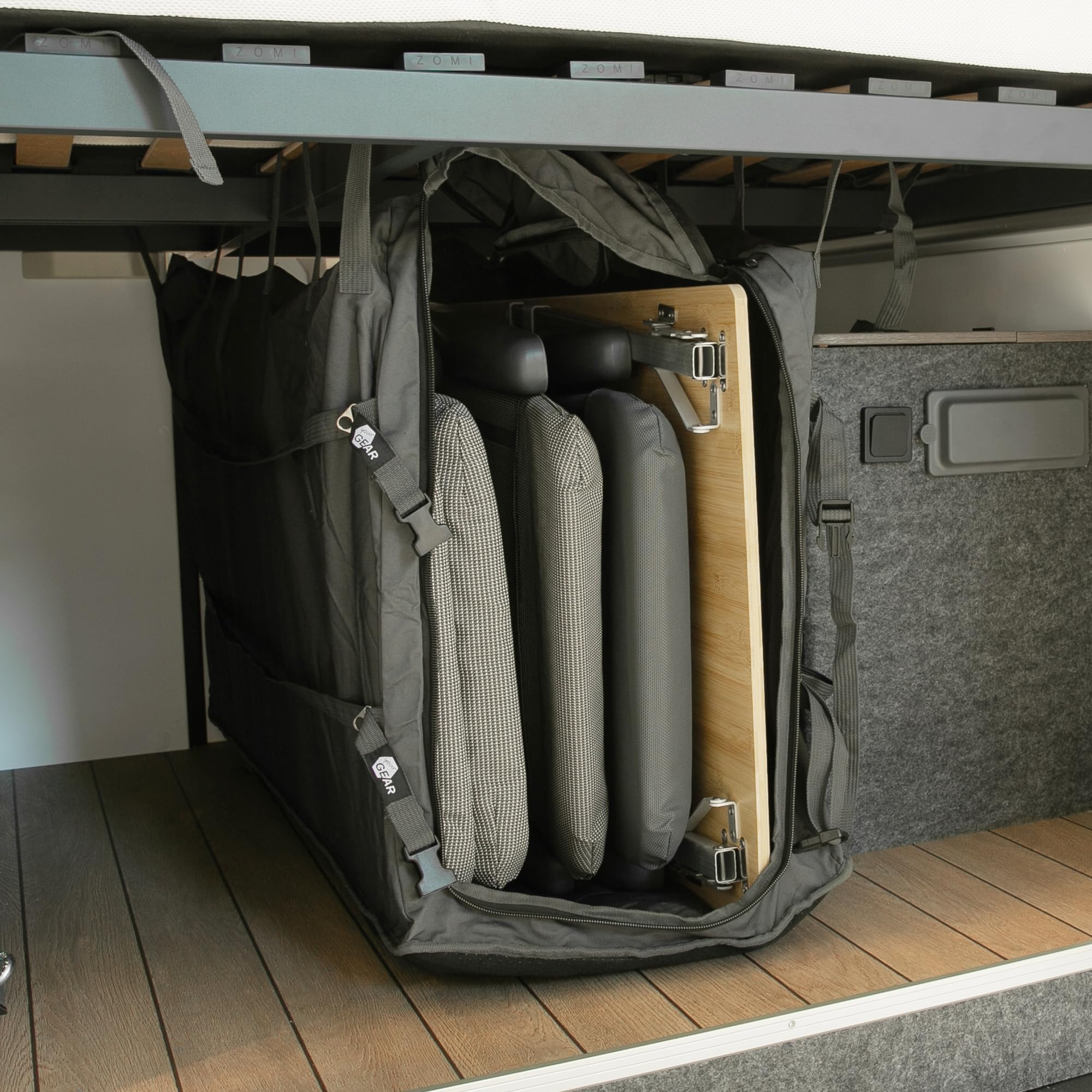 your GEAR Stauraumtasche Bozen - Campingmöbel-Gepäckraumtasche für die Camper-Van Heckgarage