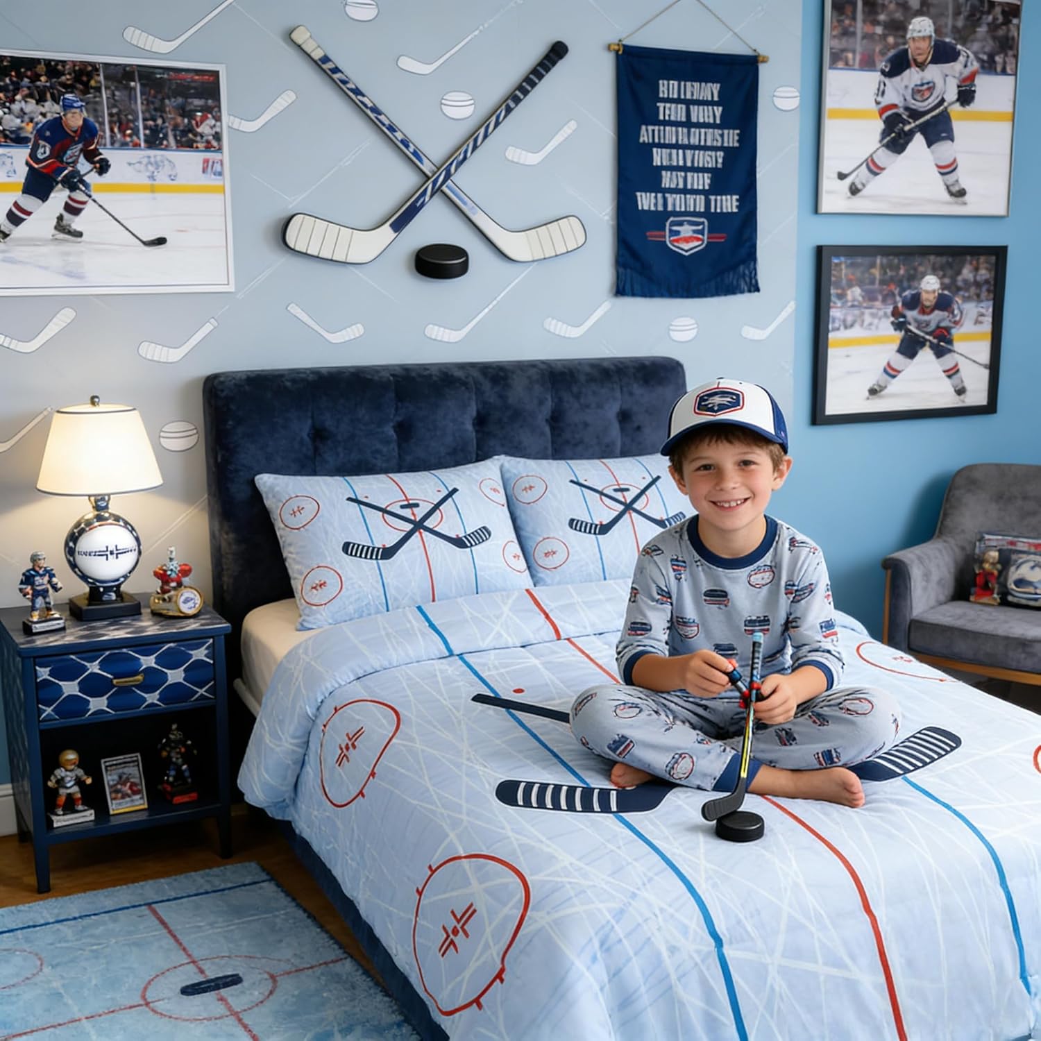Ice Hockey Kids Comforter Set Queen Size,Hockey Stadium Rink Bedding Set,Boys Girls Adults Bedroom Decor,Winter Event Ball Games Lovers Down Comforter,Modern Stylish Duvet Insert,3pcs,2 Pillowcases