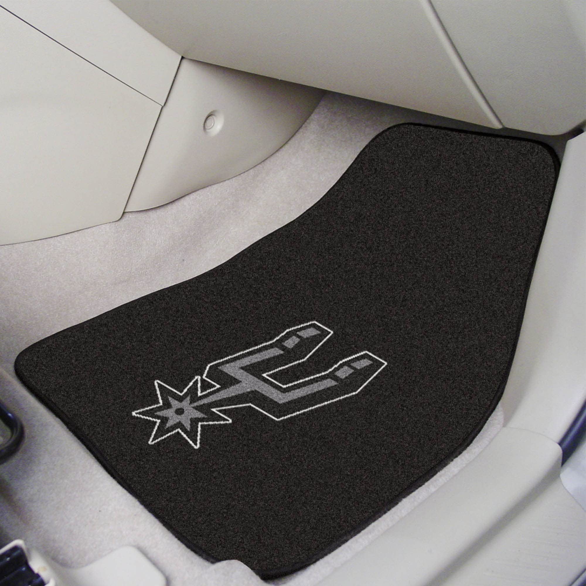 FANMATS - 9405 NBA San Antonio Spurs Nylon Face Carpet Car Mat 18