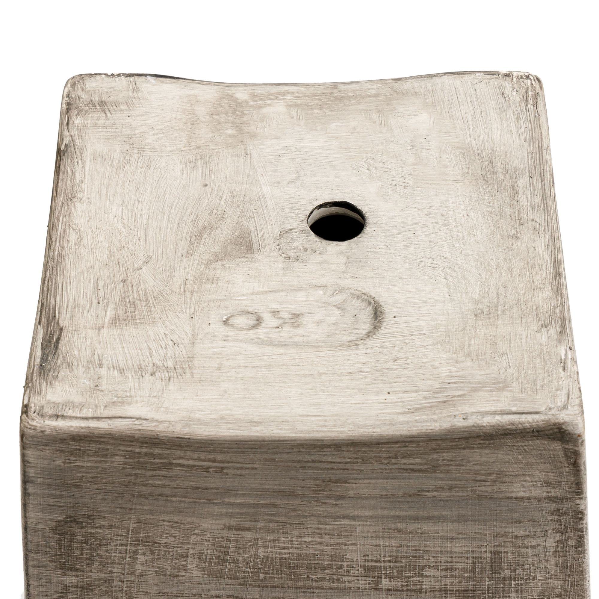 botle Pot de fleurs carré - Dimensions (L x l x h) : 28,5 x 28,5 x 33 cm - Gris foncé - Intérieur moderne - Glamour trapèze